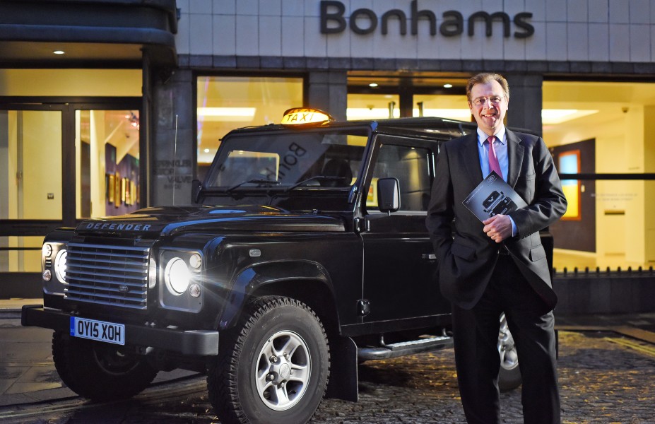 Land Rover Defender takes over London (23292159410)