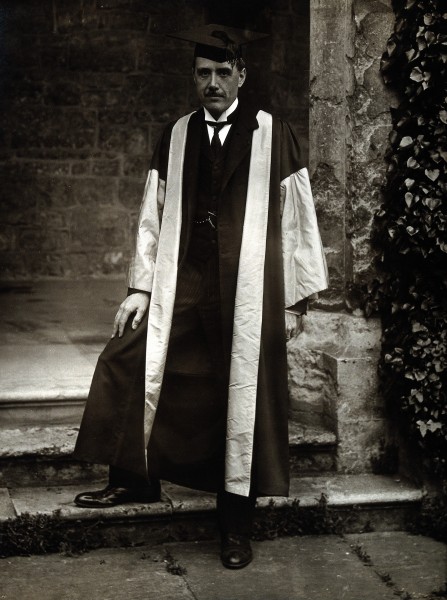 Maurice de Broglie in robes. Photograph. Wellcome V0028119