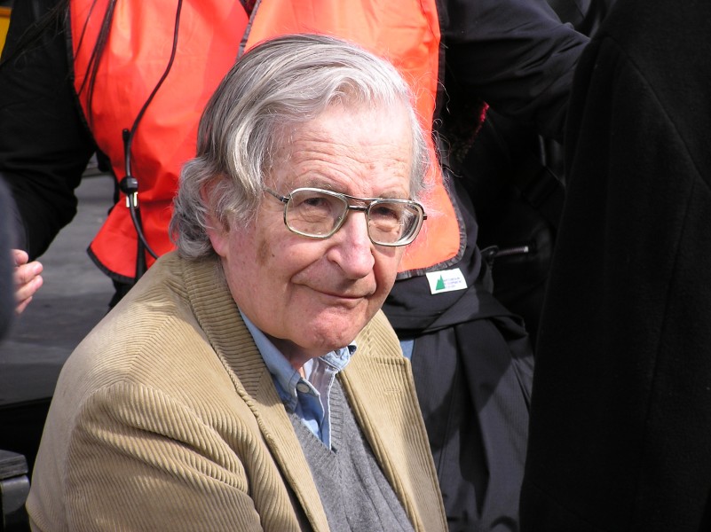 Noam Chomsky 2004 flickr