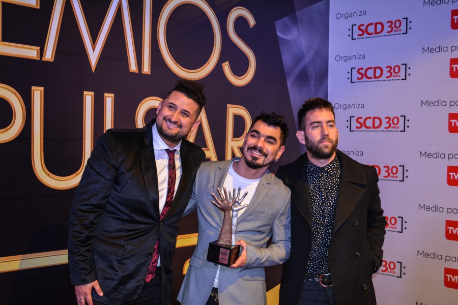 Premios Pulsar 2017 - Villa Cariño - 01