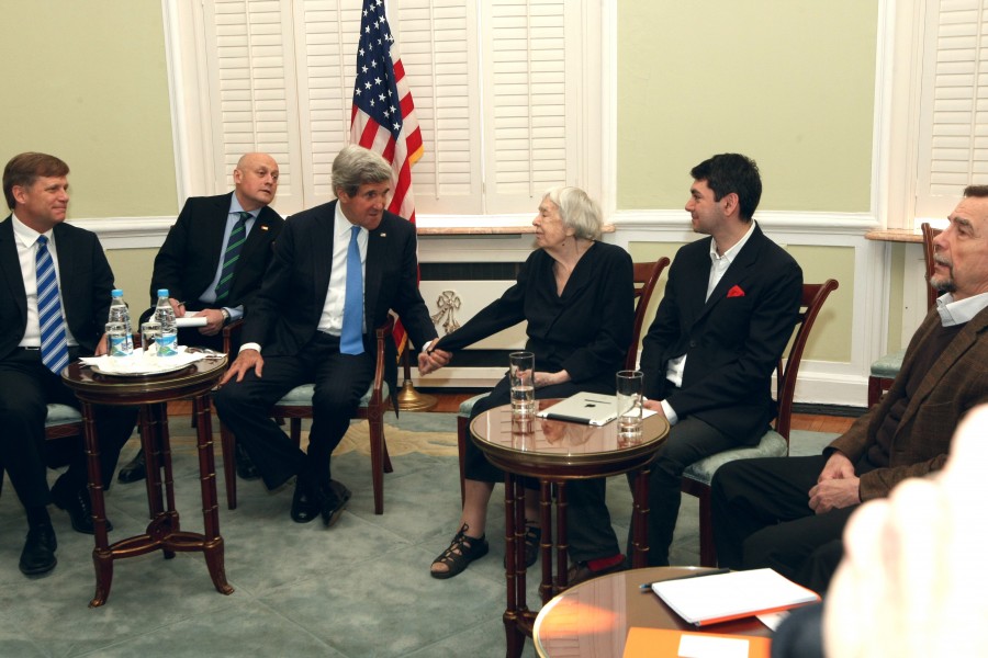 Secretary Kerry Meets with Russian Civil Society (8720036292)