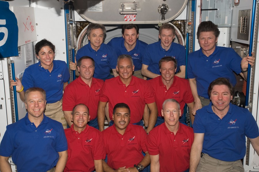 STS-128 ISS-20 Crew Photo