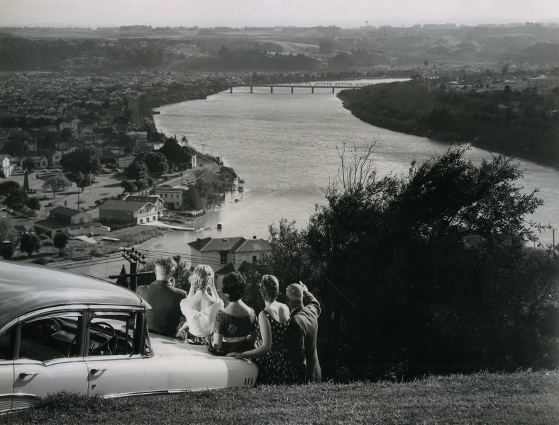 Whanganui River and City from Durie Hill, 1958 (15835369131)