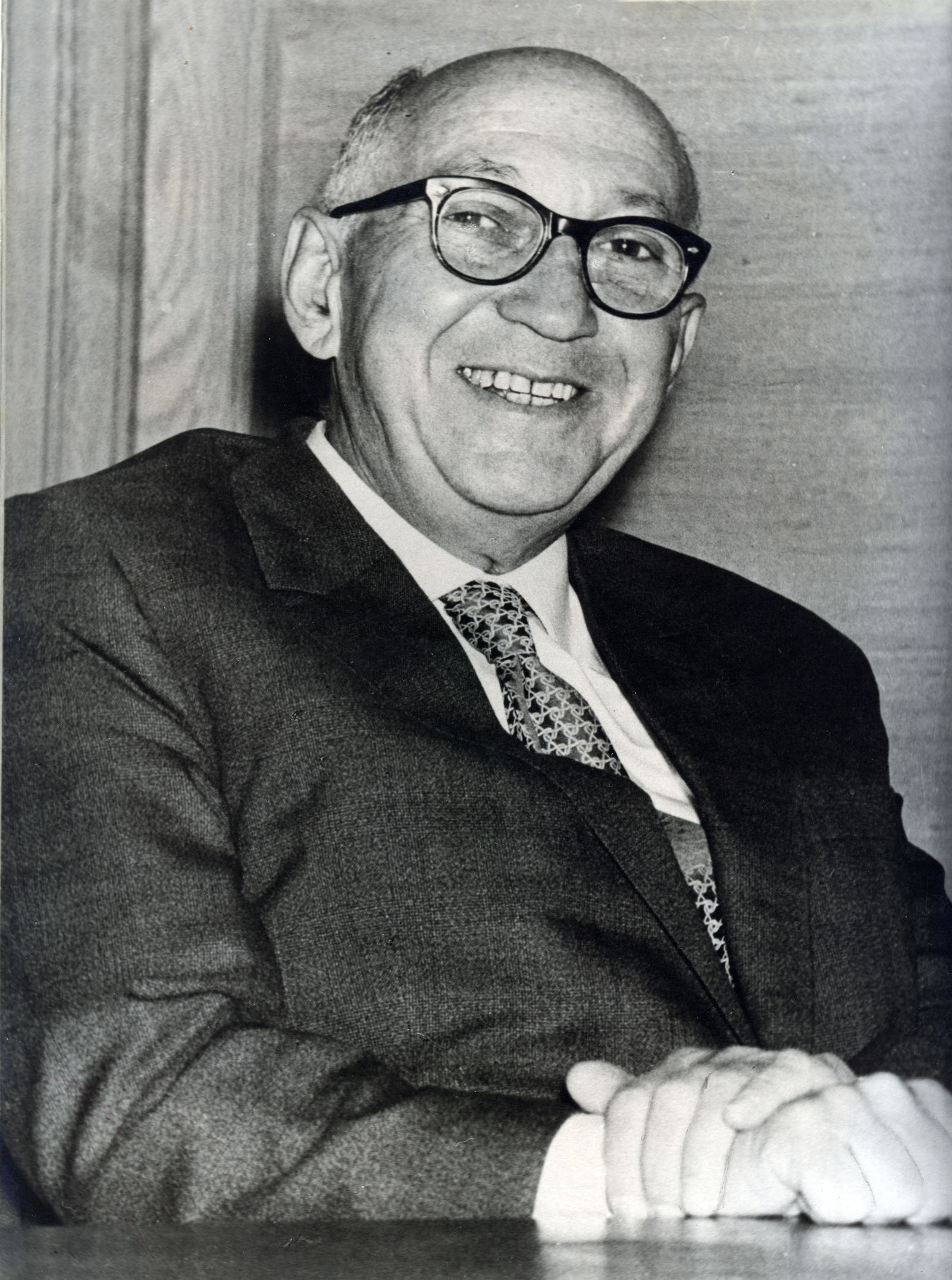 Raphael Gjebin MD