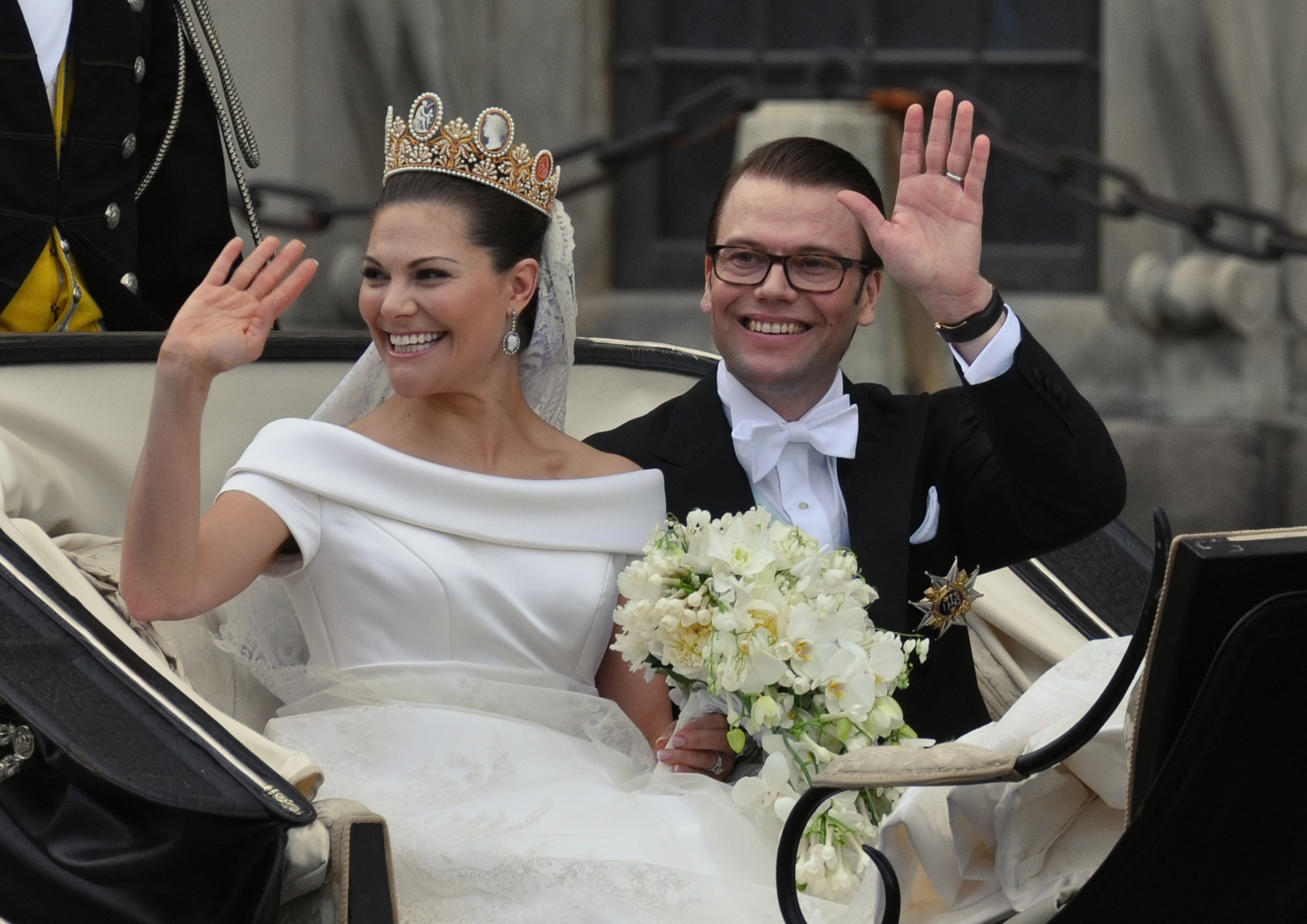Royal Wedding Stockholm 2010-Slottsbacken-05