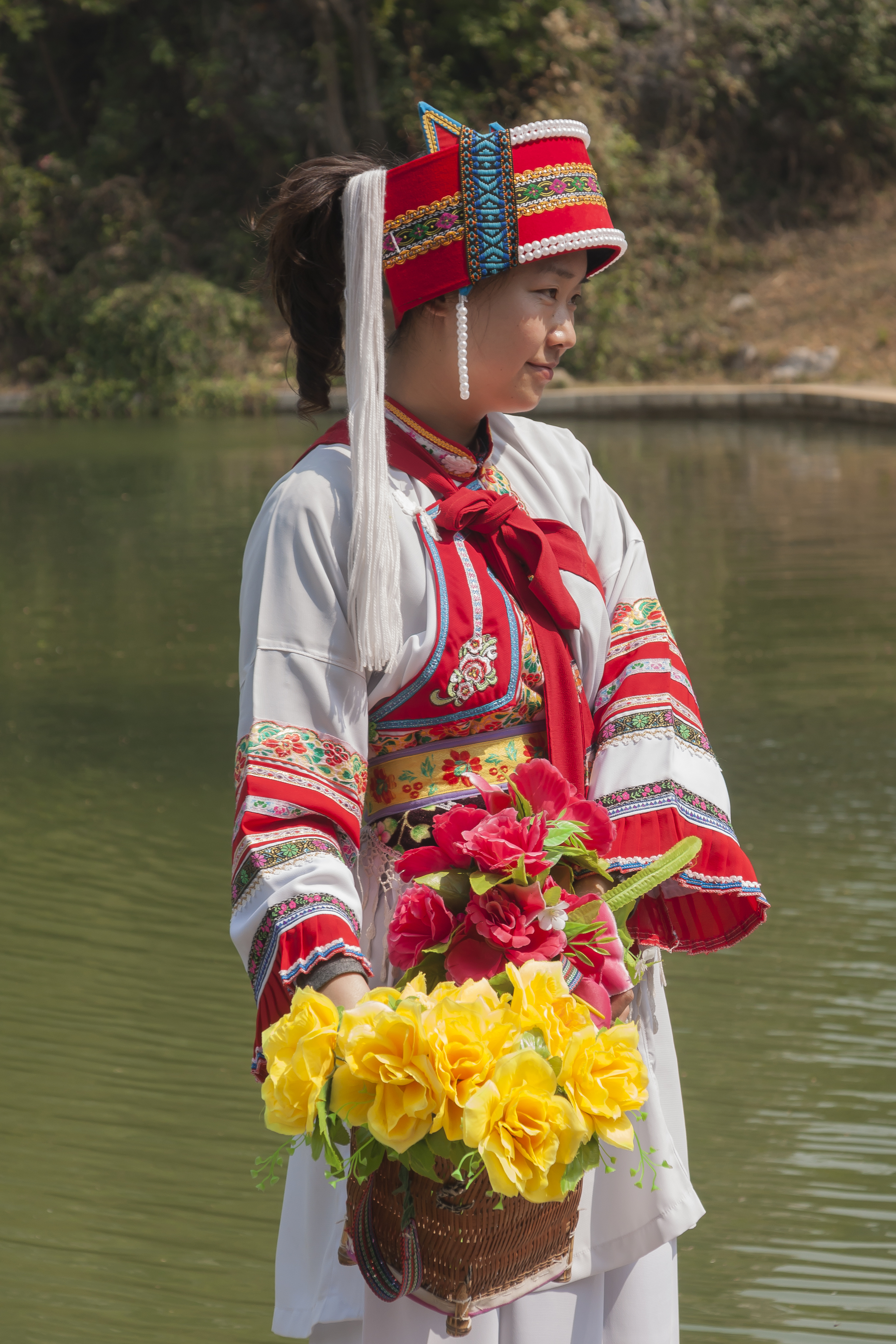 Shilin Yunnan China Yi-People-01