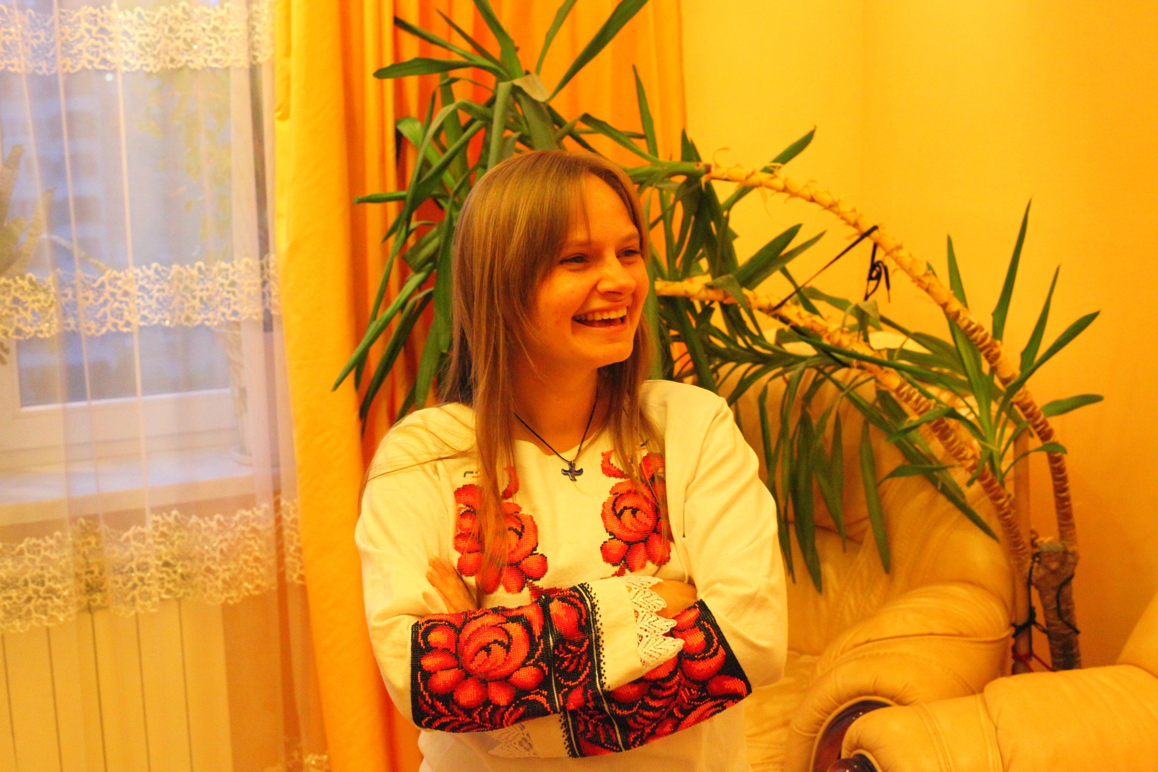 A cute blond Protestant Christian girl, photo 7.