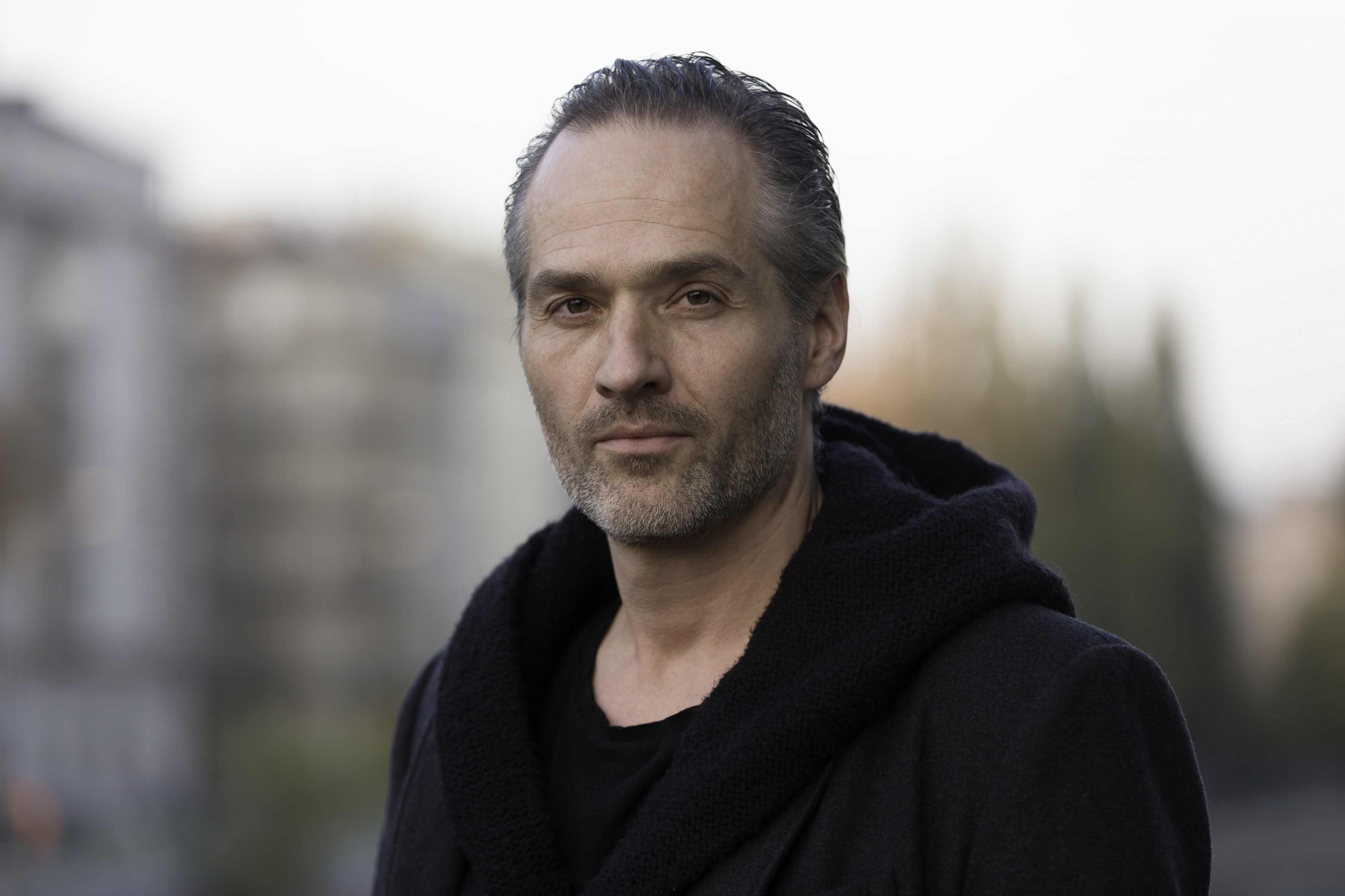 Akiz Viennale 2015 b