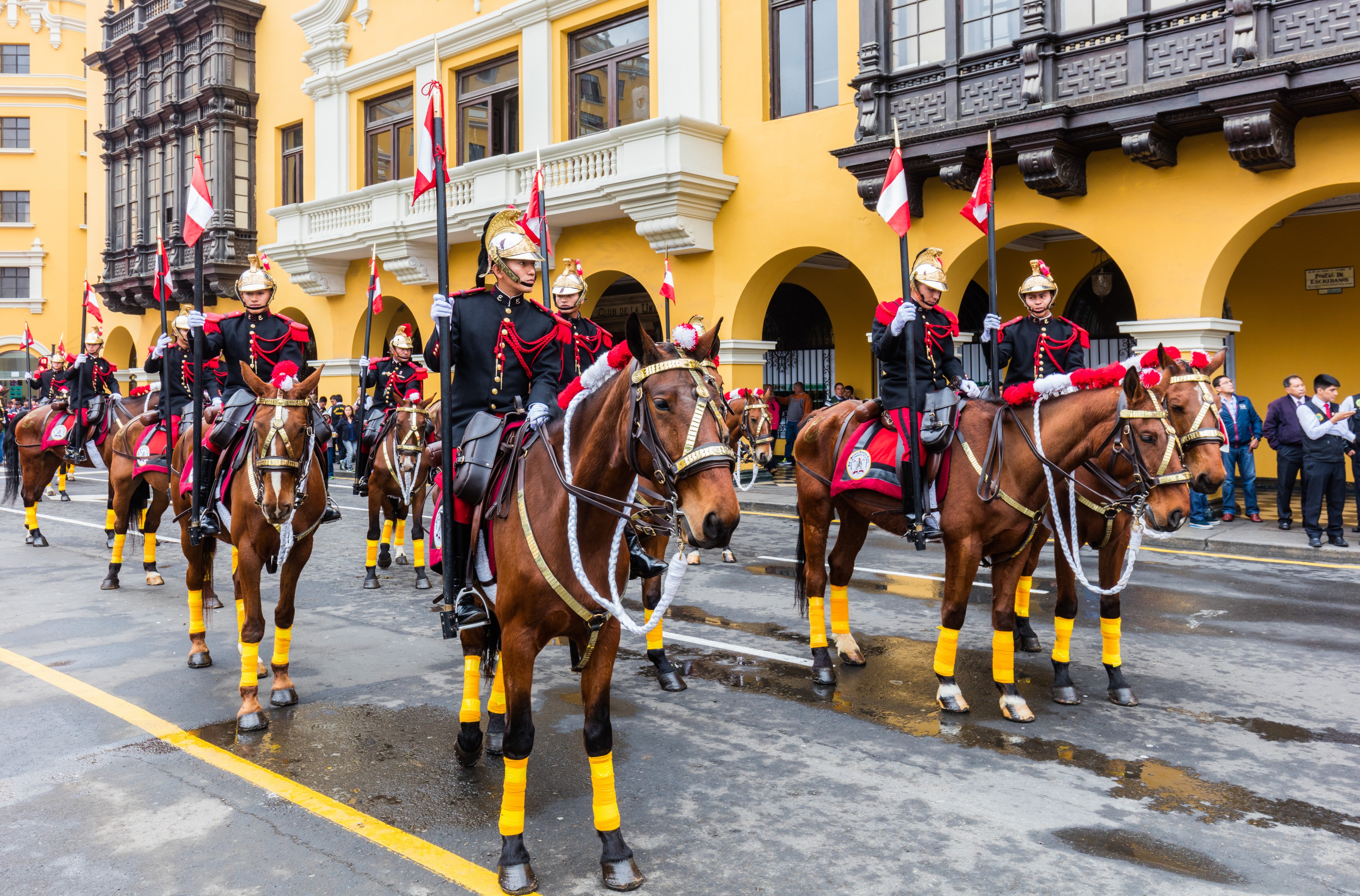 Escolta presidencial, Plaza de Armas, Lima, Perú, 2015-07-28, DD 25