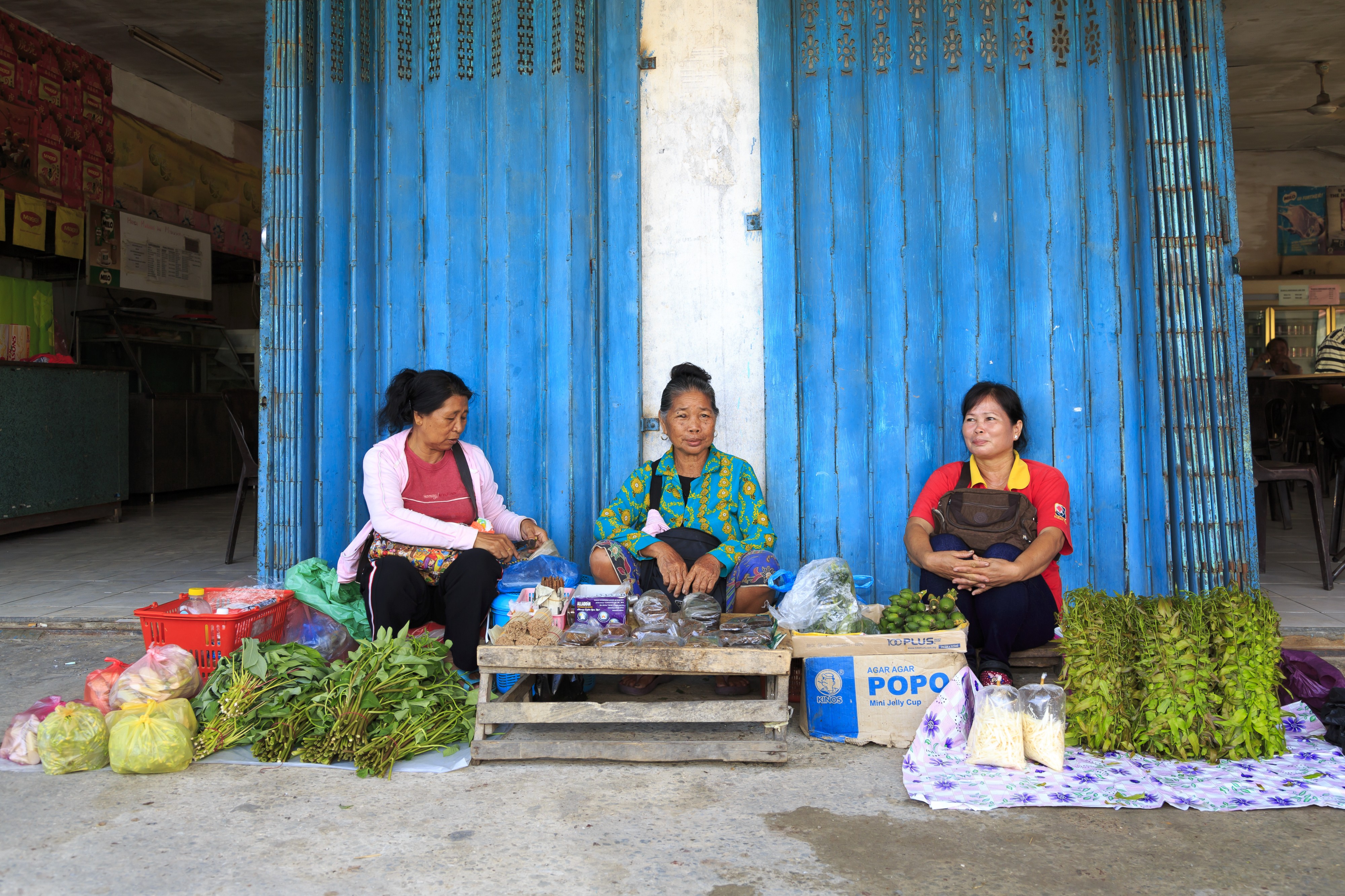 Sikuati Sabah Rungus-Ladies-01