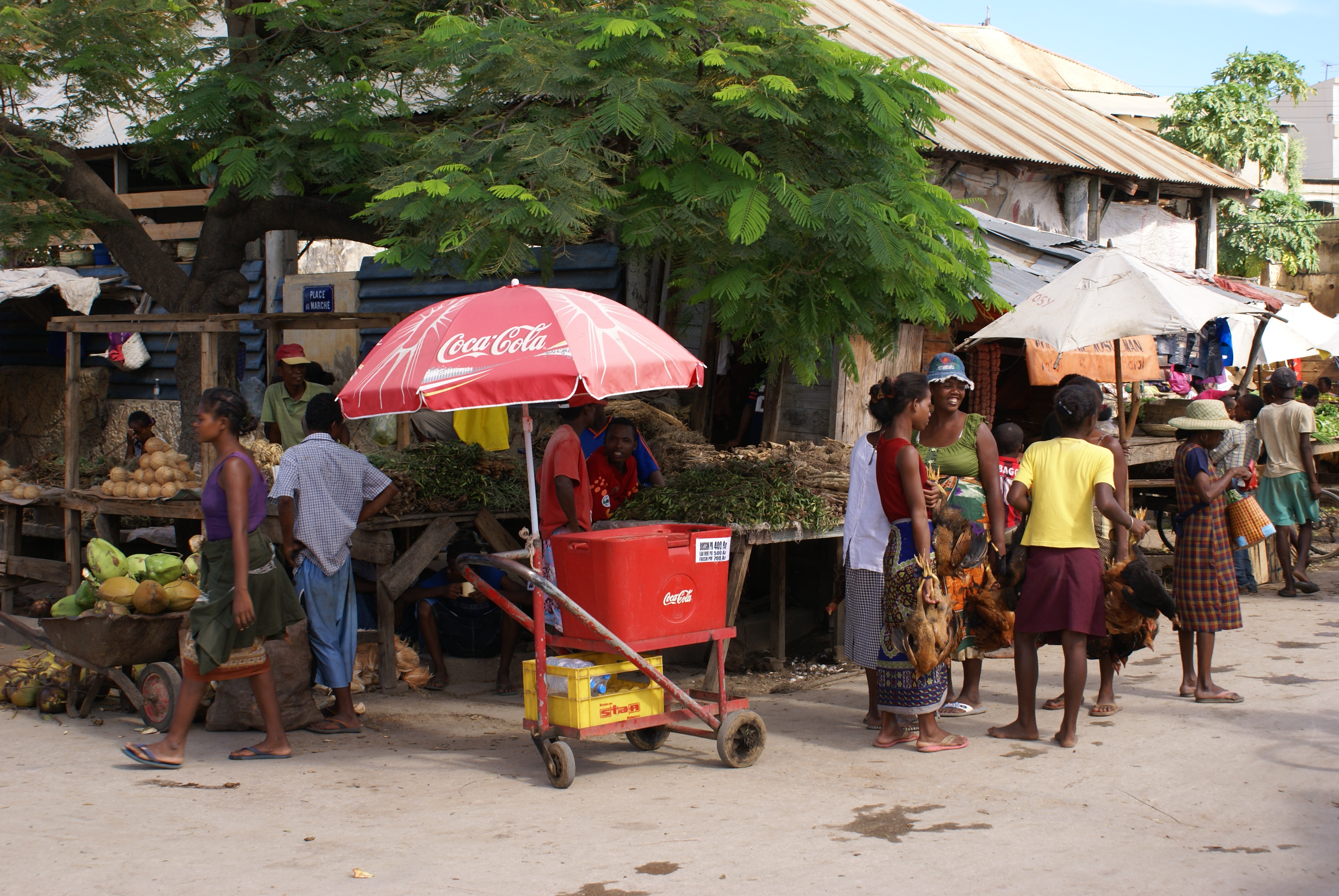 Toliara market 01