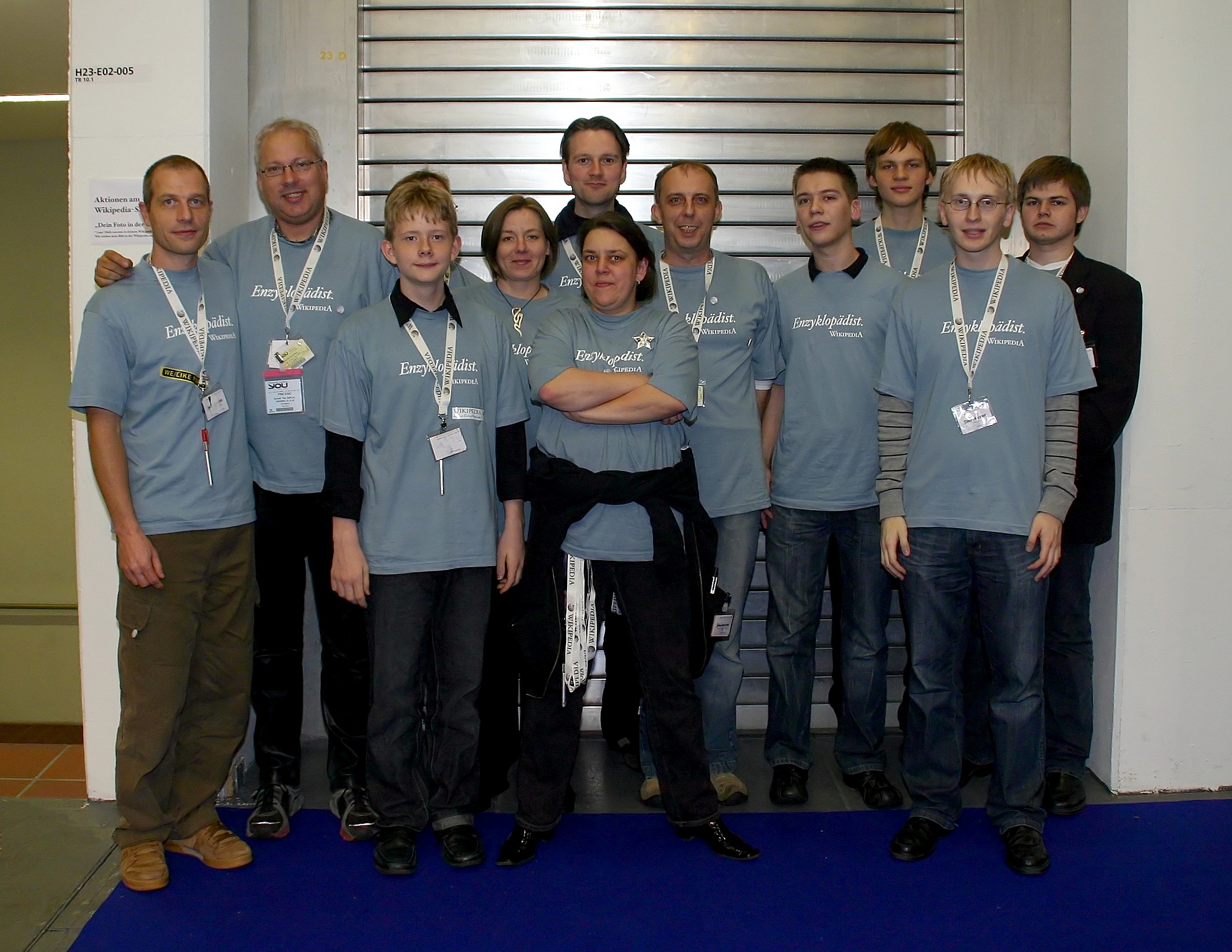 Wikipedianer-Gruppenbild auf der YOU 2008 (7069)