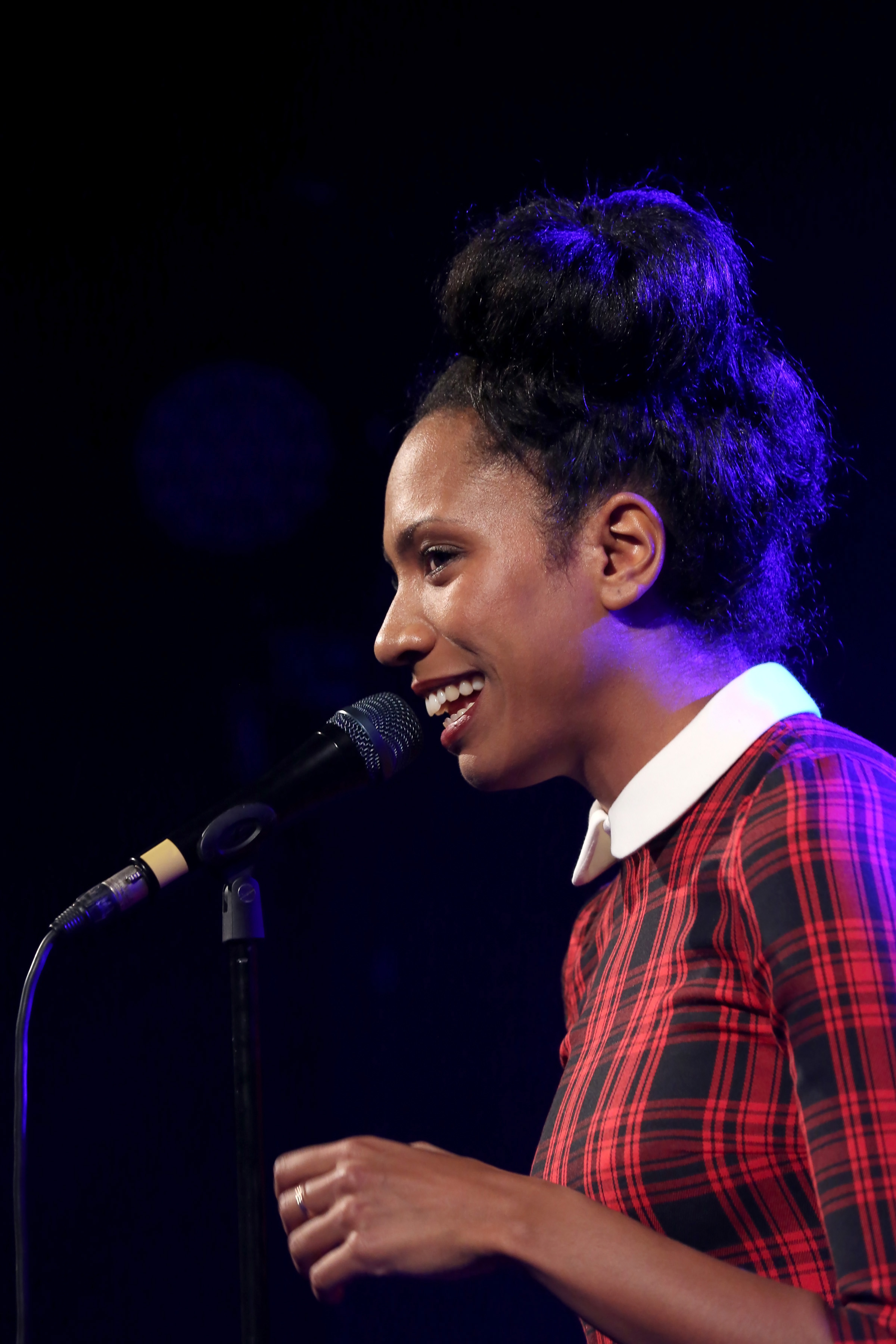Y'akoto - Waves Vienna 2014 05