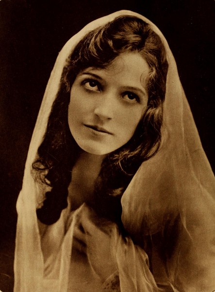 Miriam Cooper, 1918