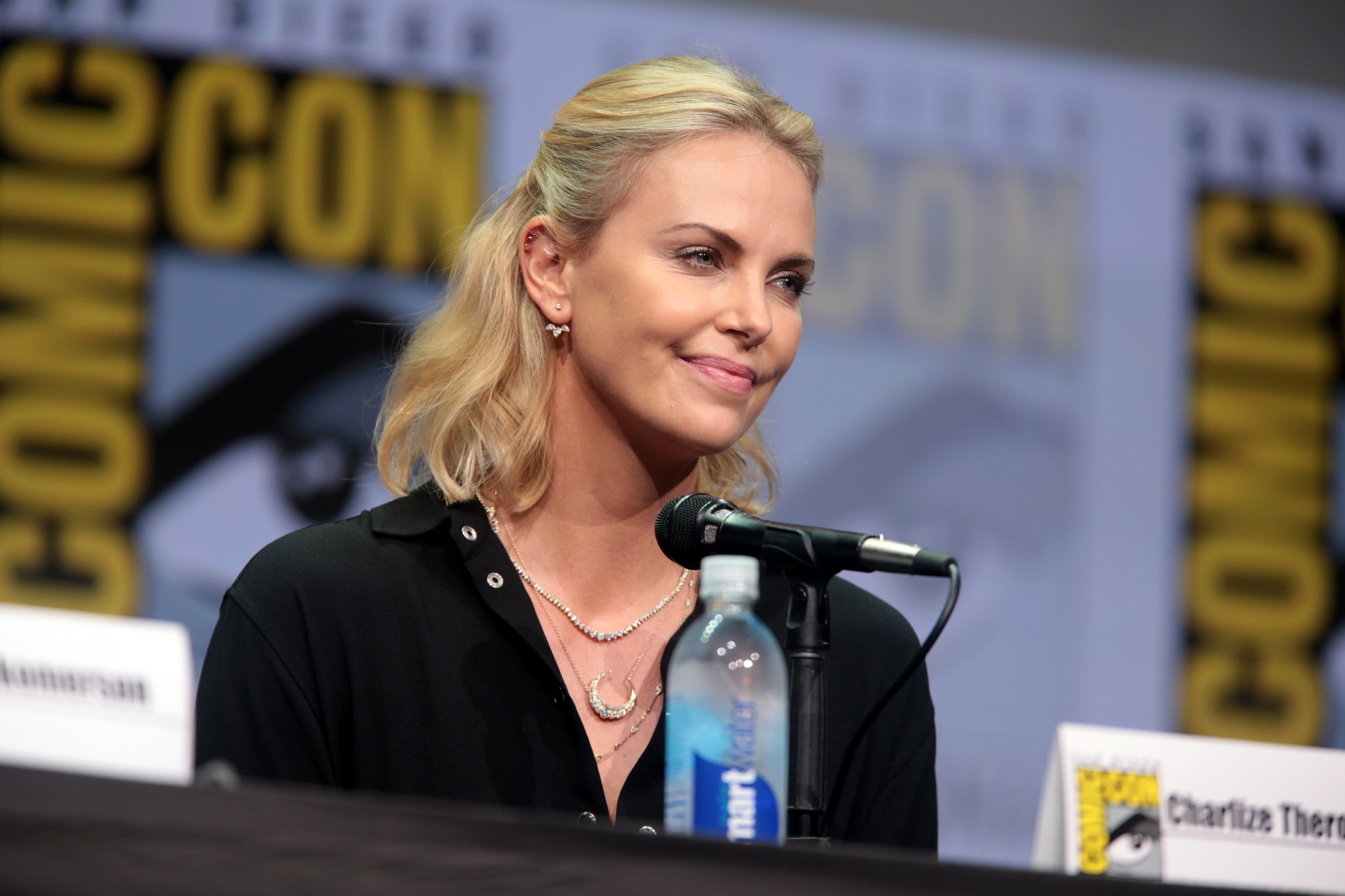 Charlize Theron (36168305996)