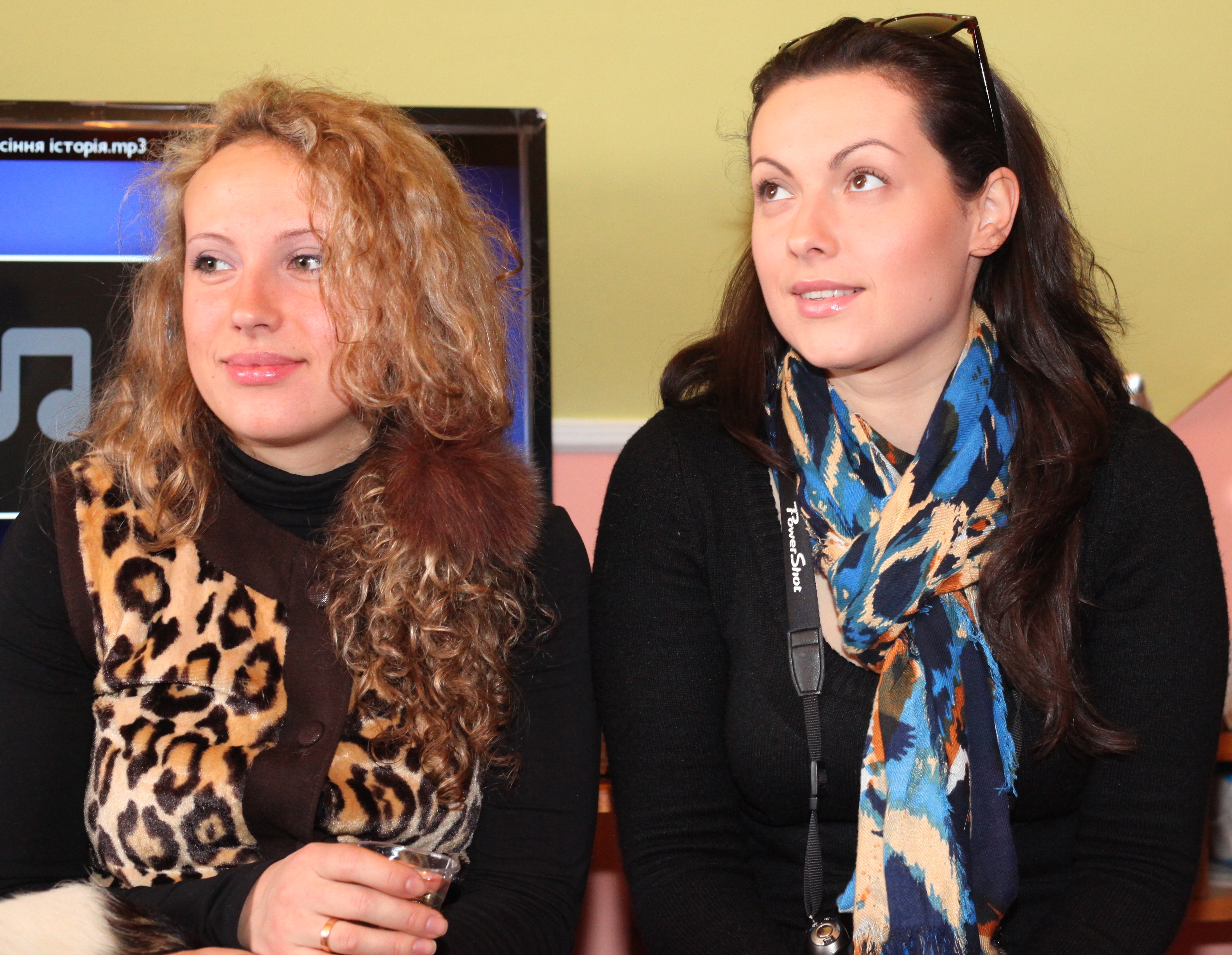 two beautiful women in a Catholic kindergarten, photo 2