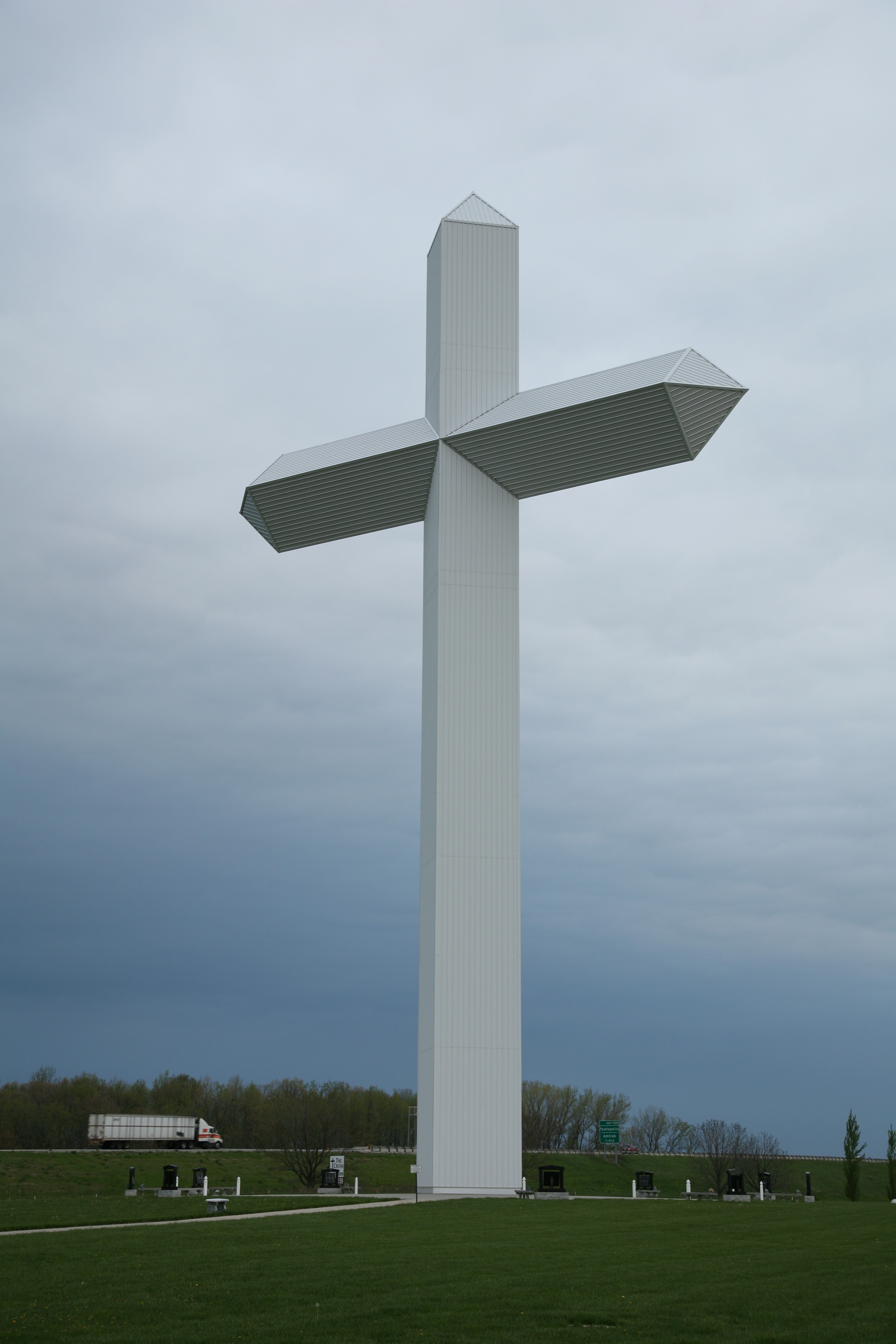 Effingham cross