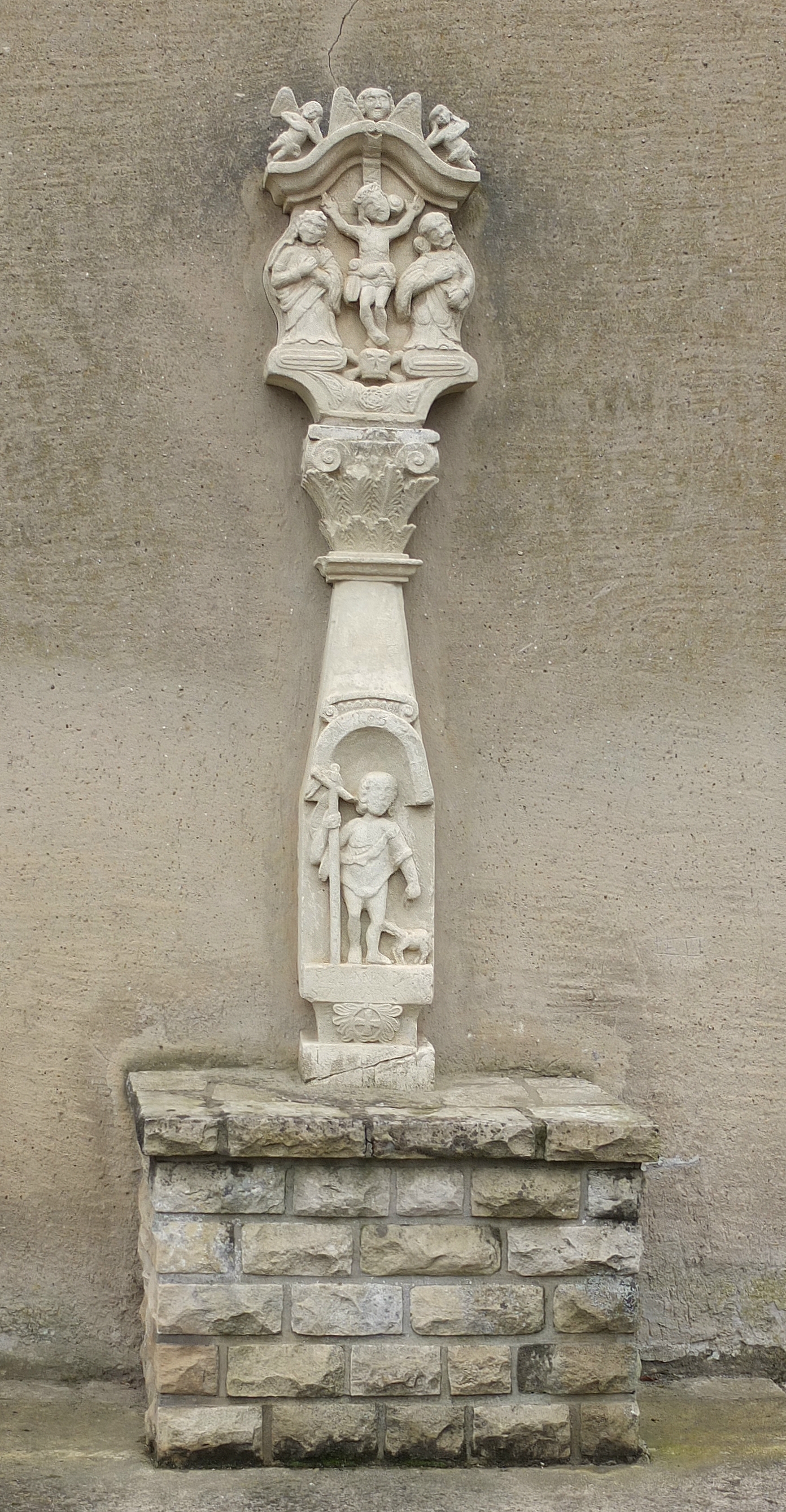 Elvange wayside cross (2-1)