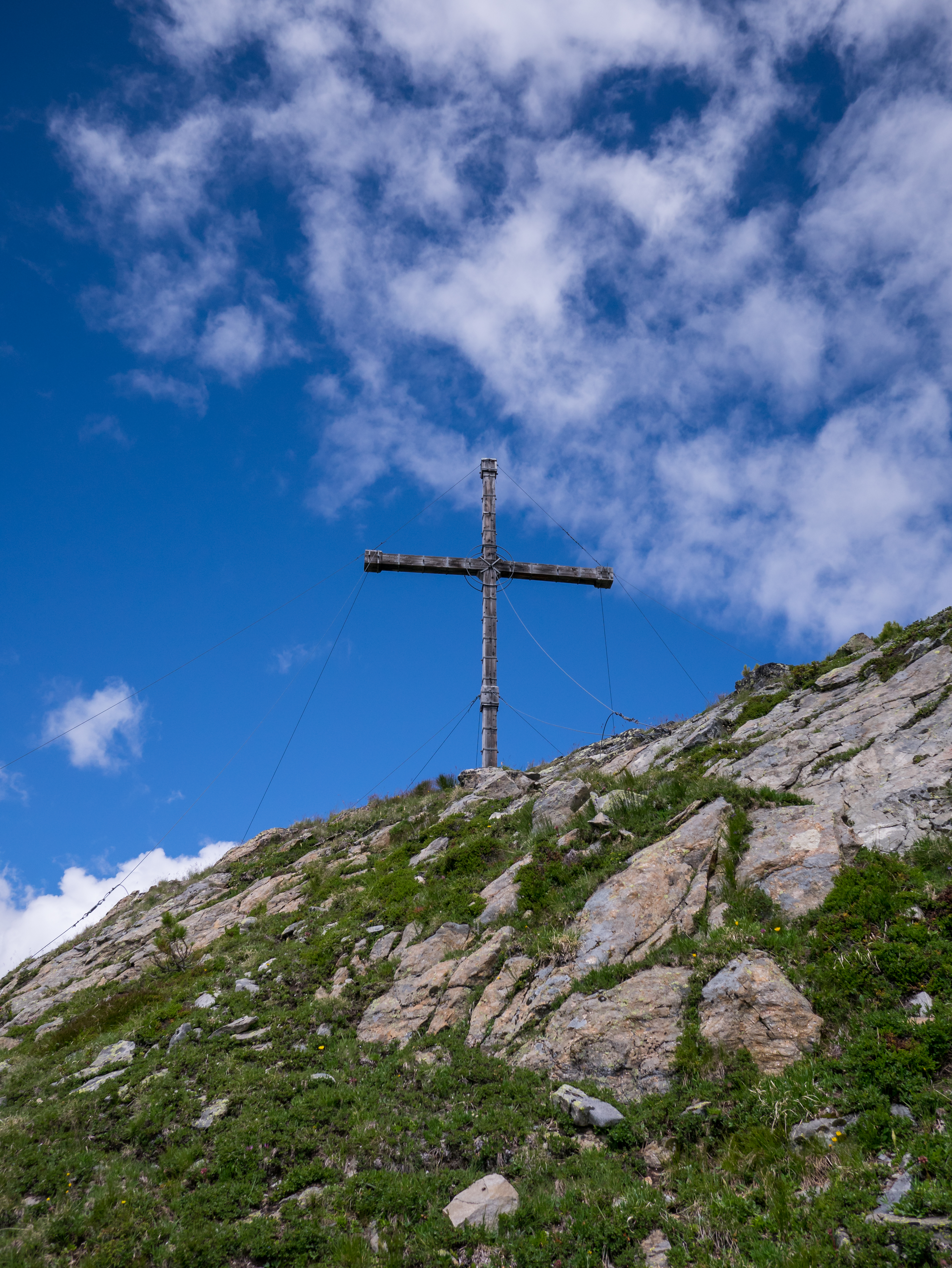 Paznaun - Rauher Kopf - Gipfelkreuz 02