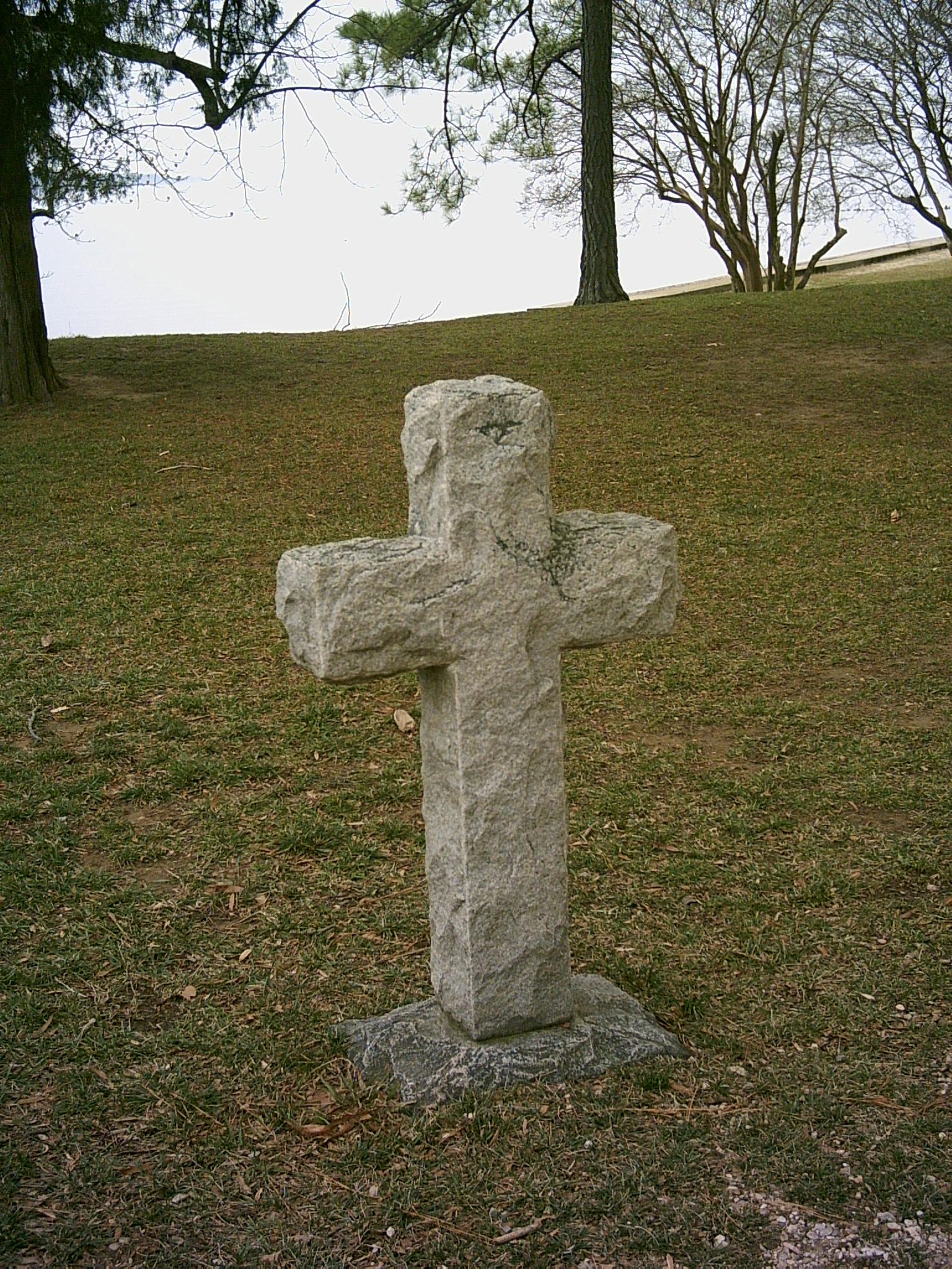 PossibleGosnoldGravesite