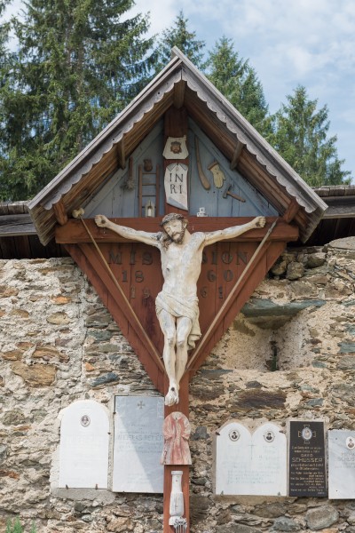 Deutsch-Griffen Wehrkirchhof Kruzifix 24072015 6177