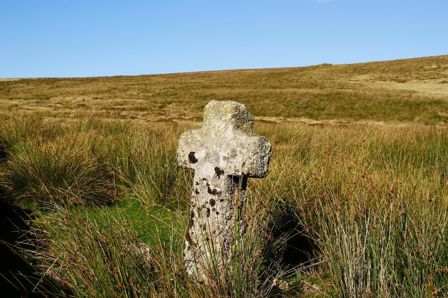 Huntingdon cross-2 com