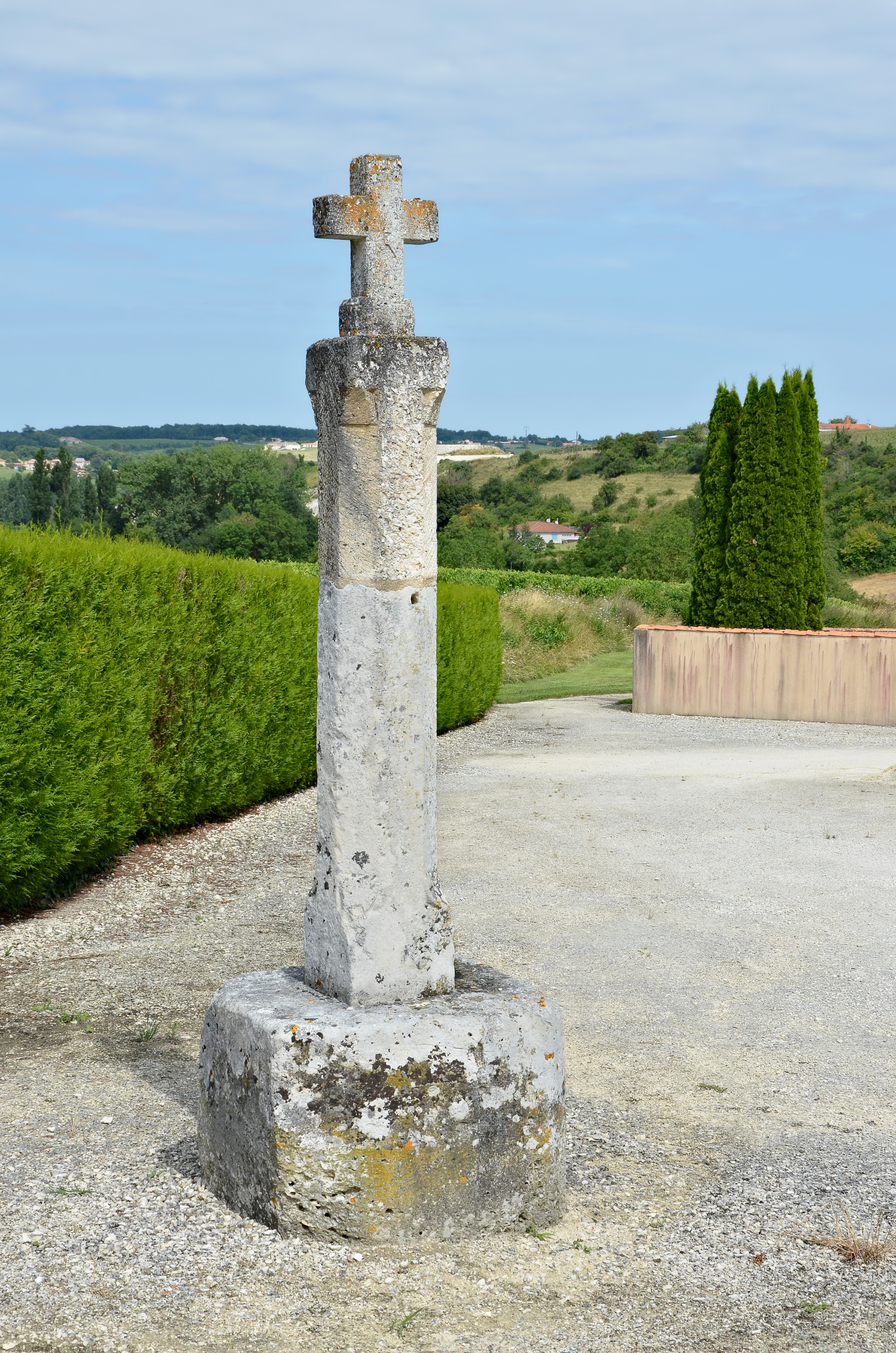Saint-Léger 16 Croix 2013