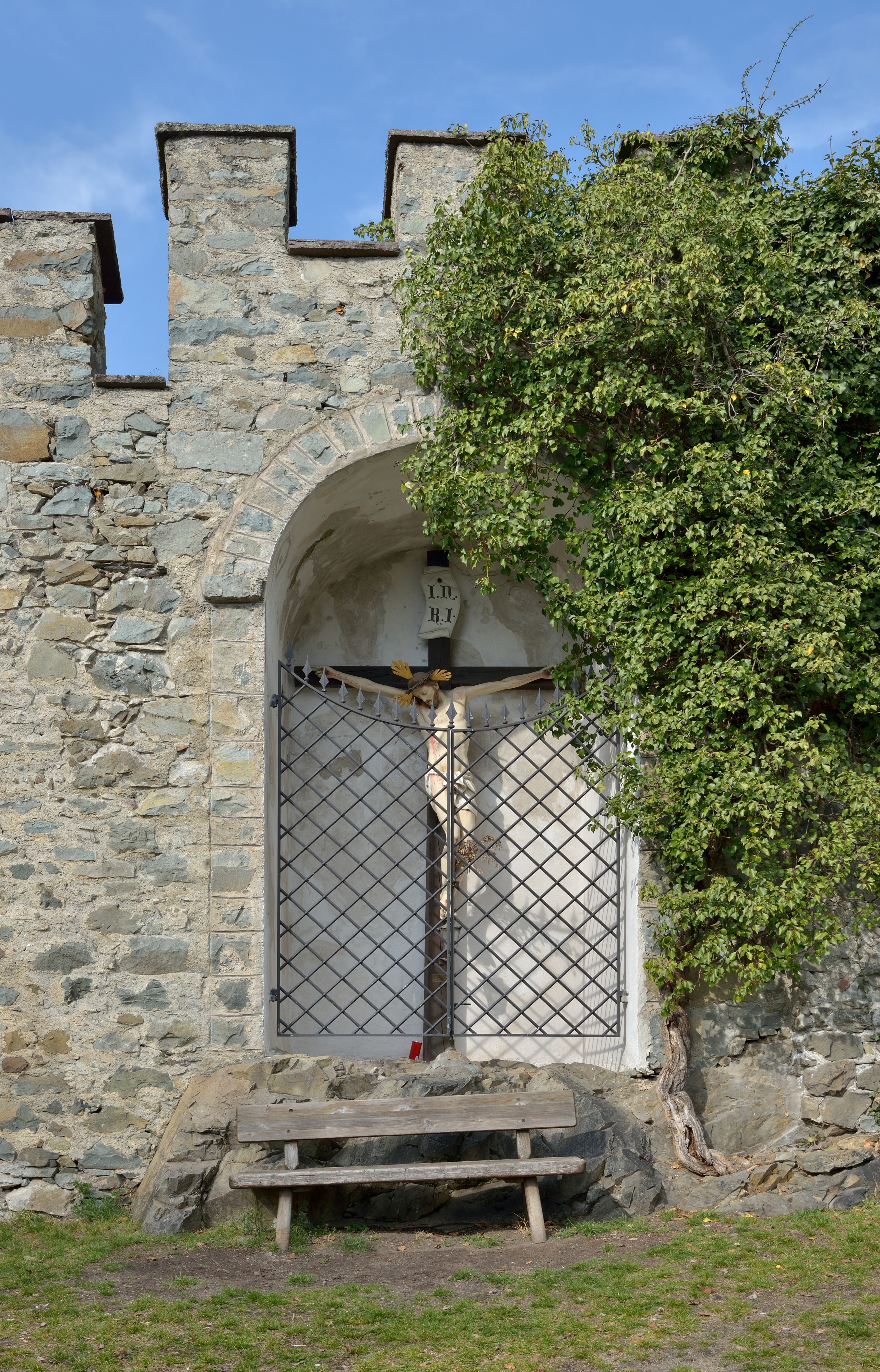Liebfrauenkirche Säben Kreuz