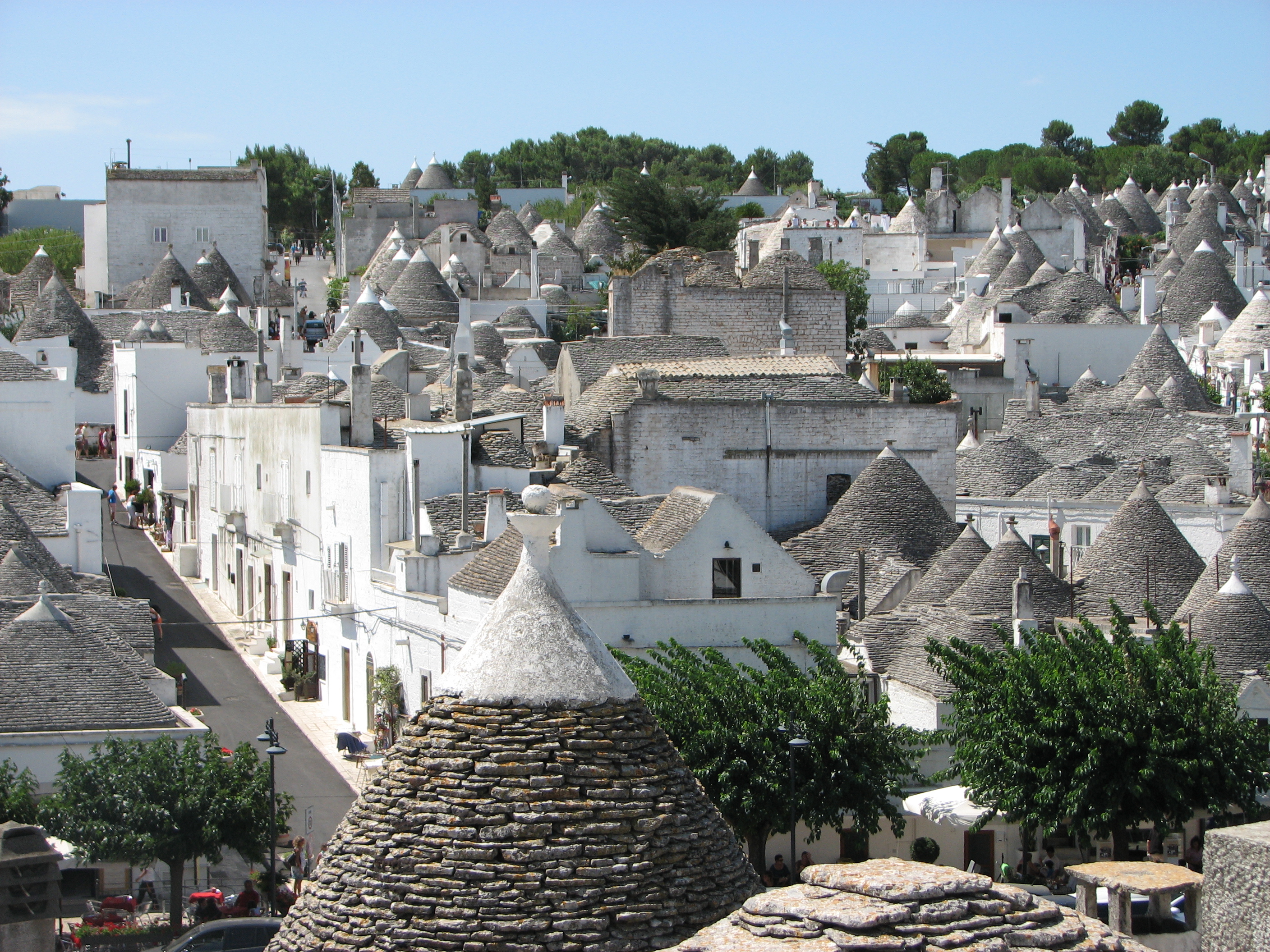 Alberobello photo