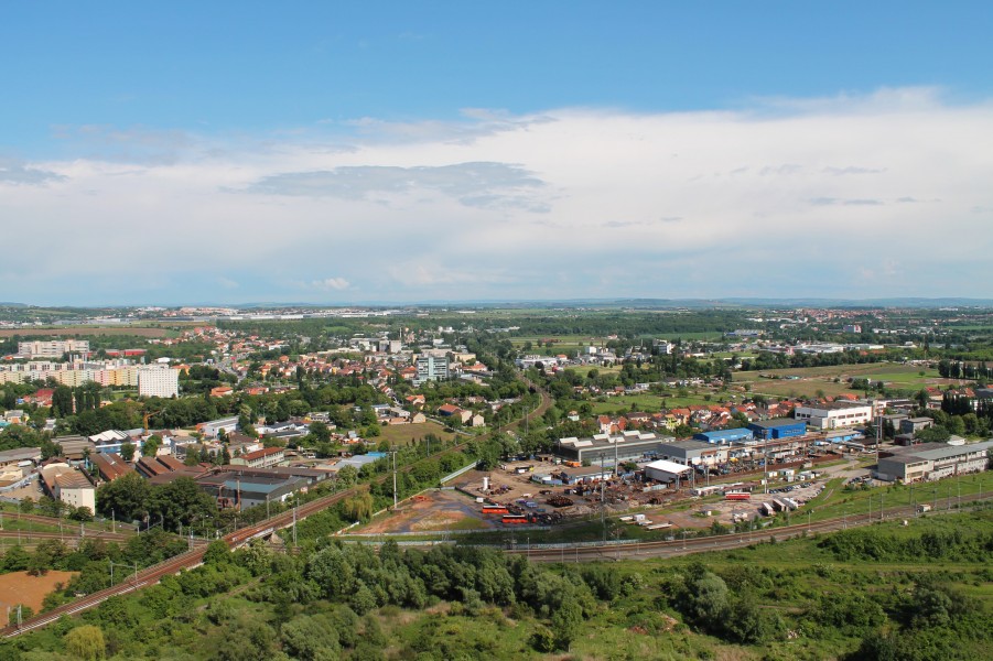Brno, Štýřice, Pražákova, výhled z AZ Toweru (2013-05-22; 24)
