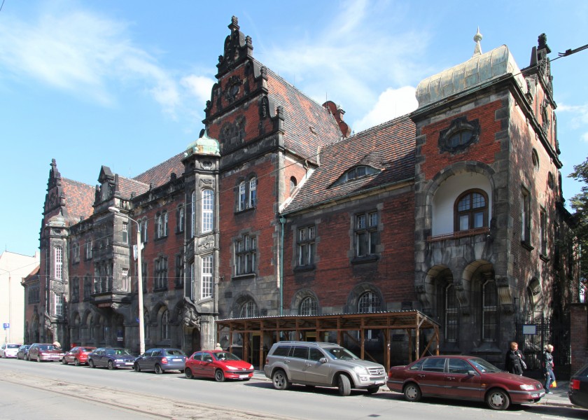 Bytom - Main post office 01