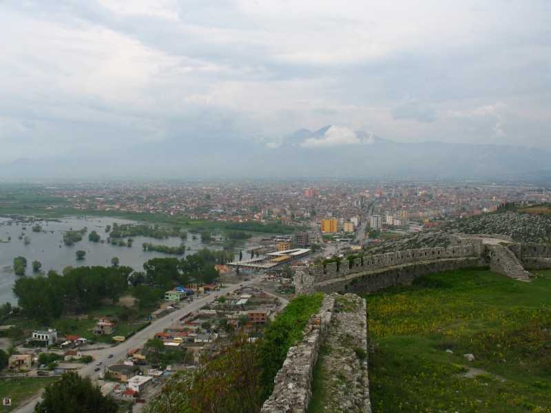 Skadar, nádvoří pevnosti Rozafat IV