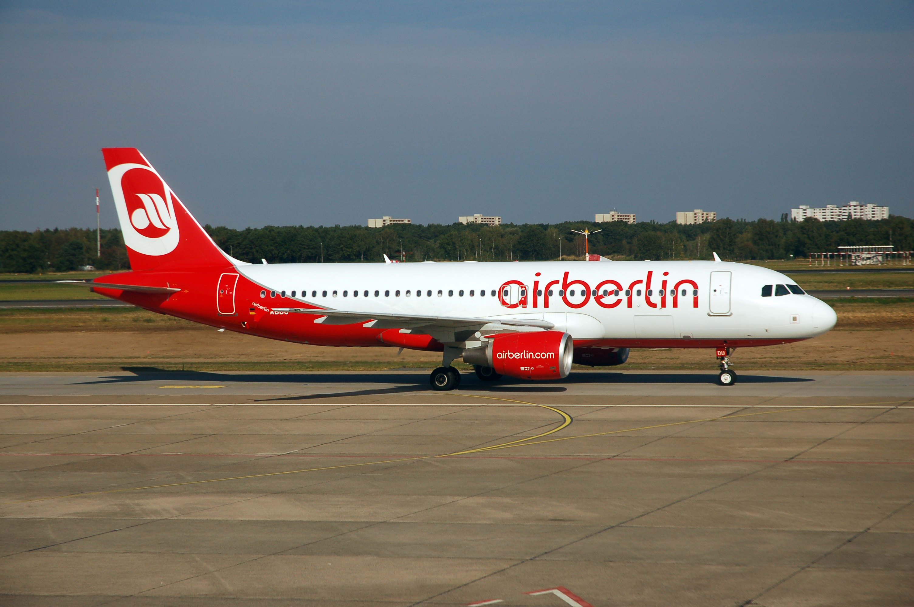 2009-09-18-flughafen-berlin-tegel-by-RalfR-12