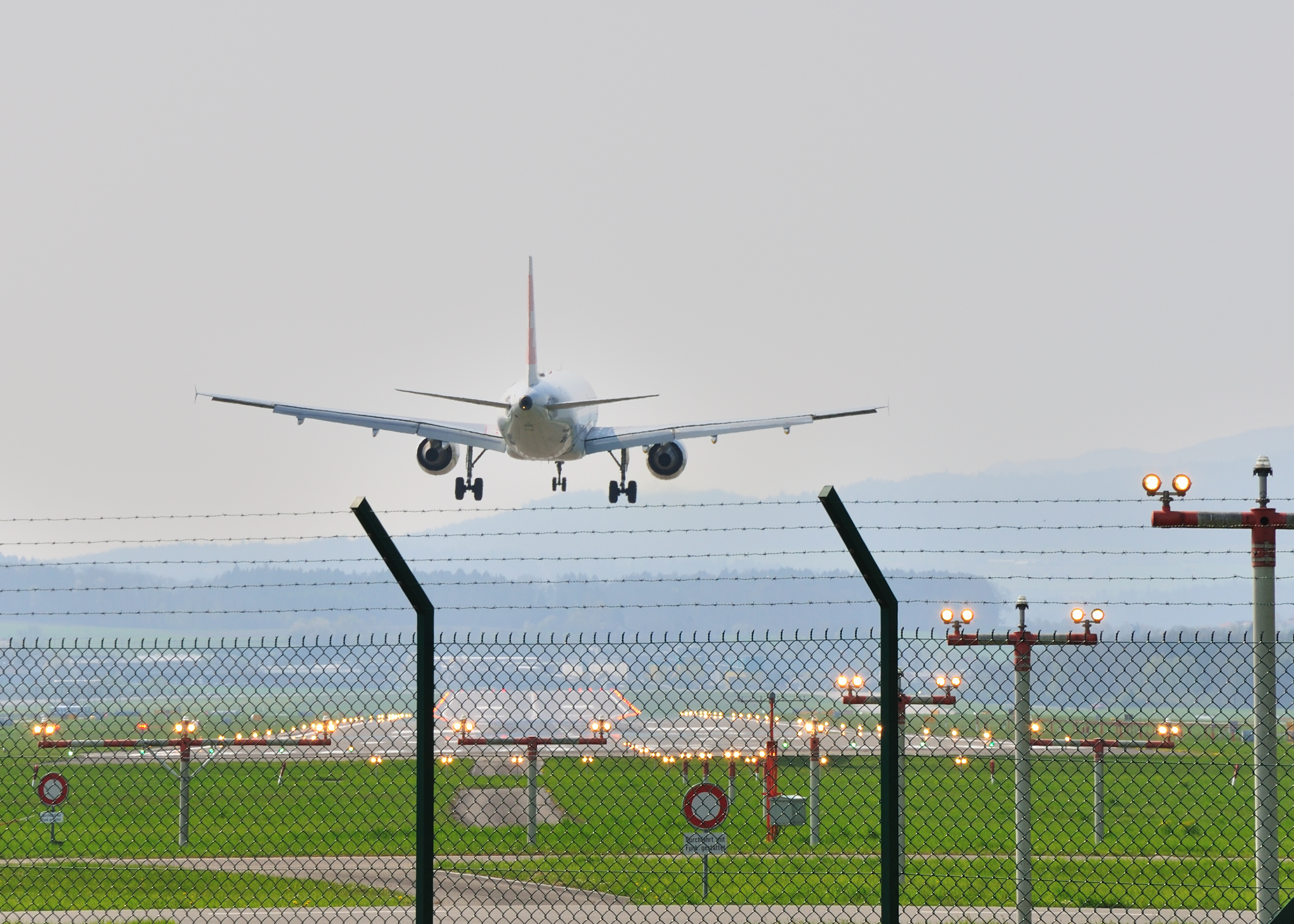 2010-04-21 13 56 04 HB-IJN Switzerland Kloten Airport