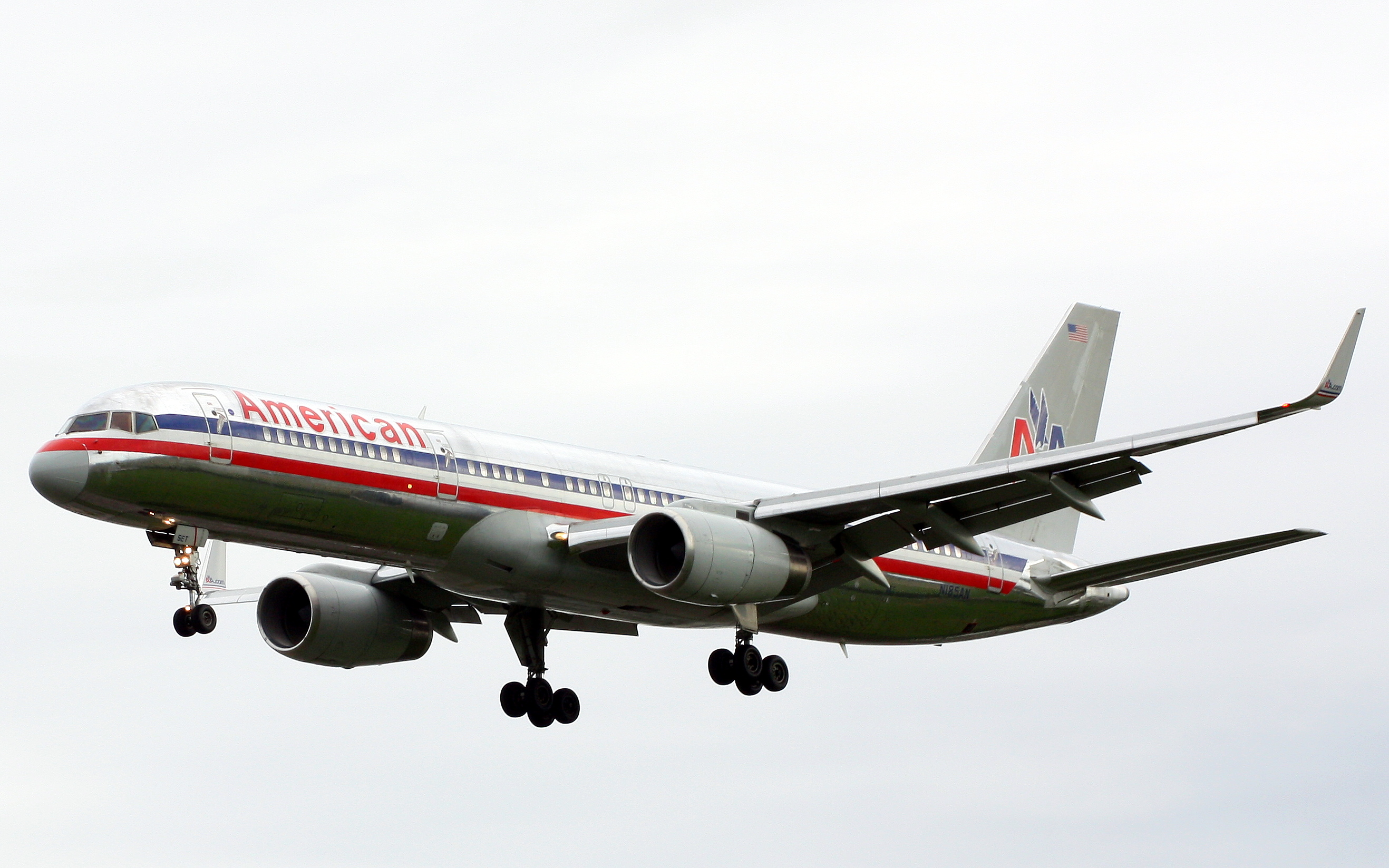 AA B757-200 N185AN (4942873312)