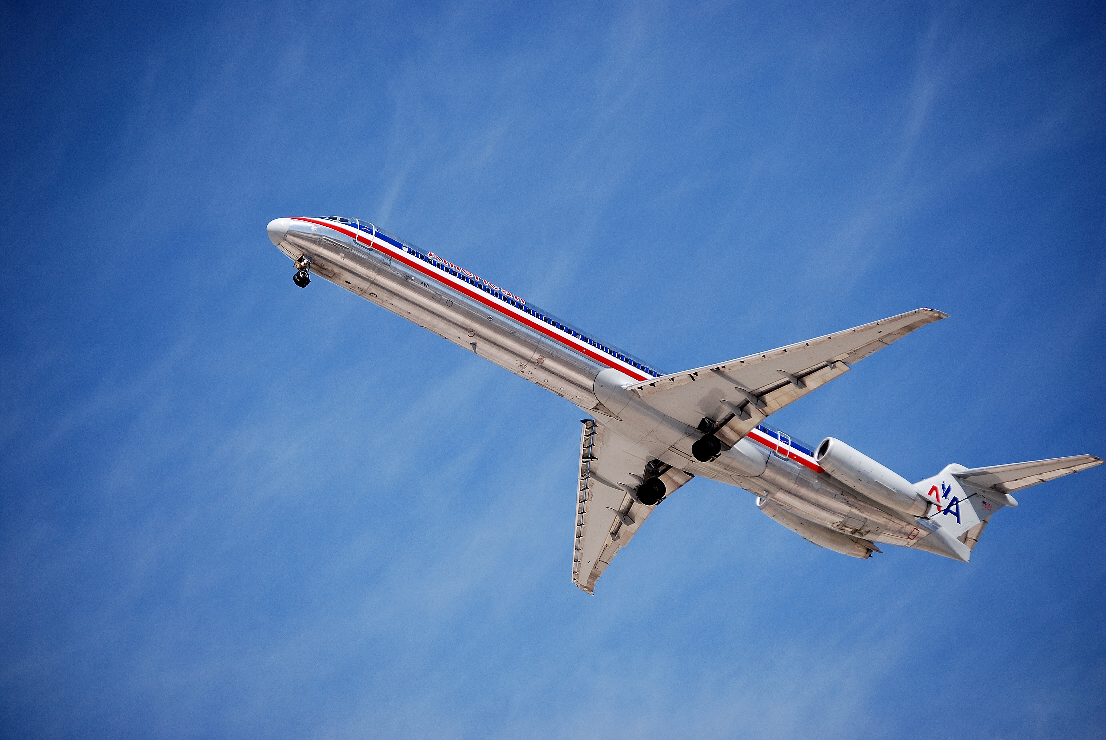 AA MISSED APPROACH (2393788125)