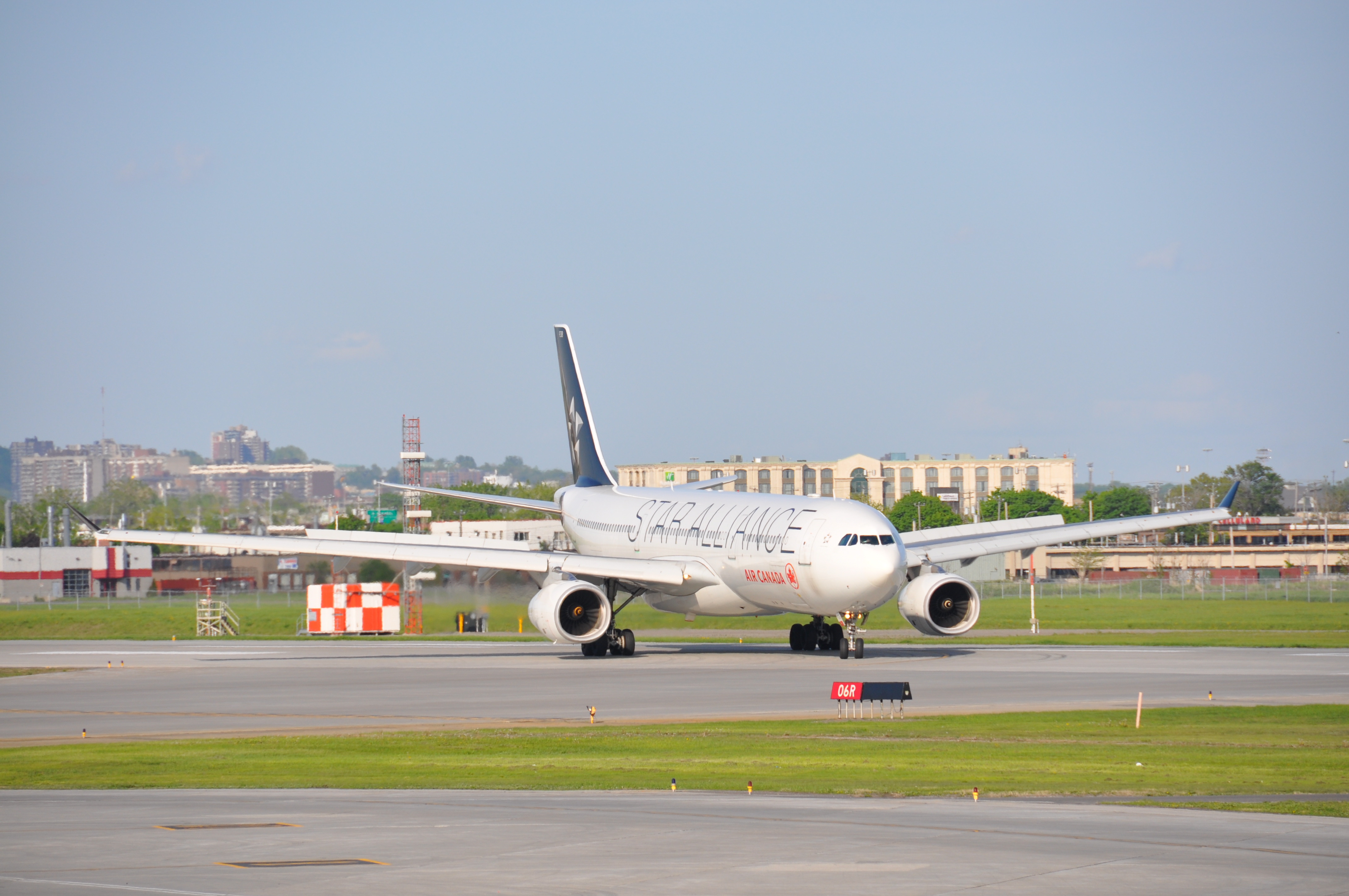 Air Canada Airbus A330 @YUL 02