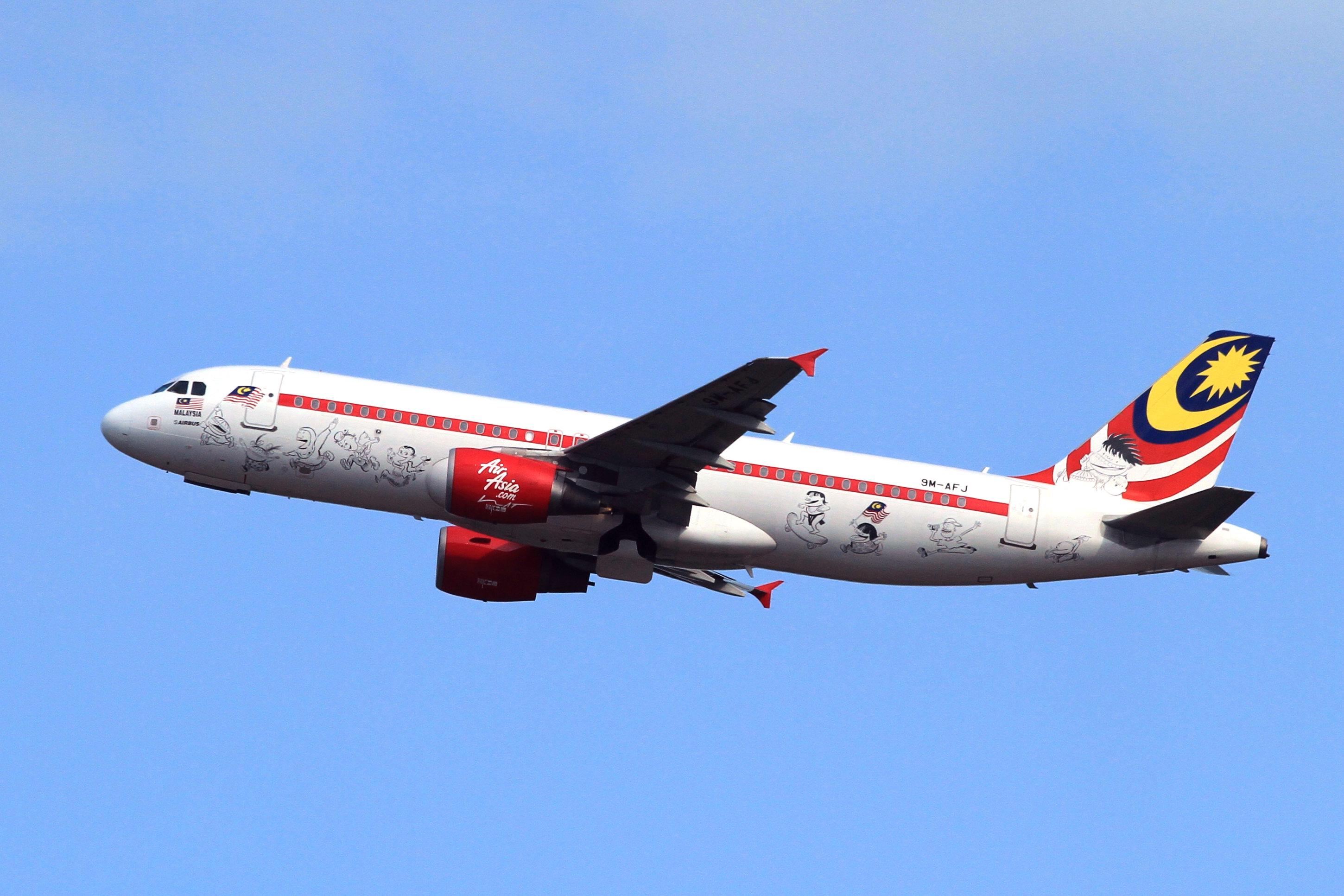 AirAsia A320-200(9M-AFJ) (4343857420)