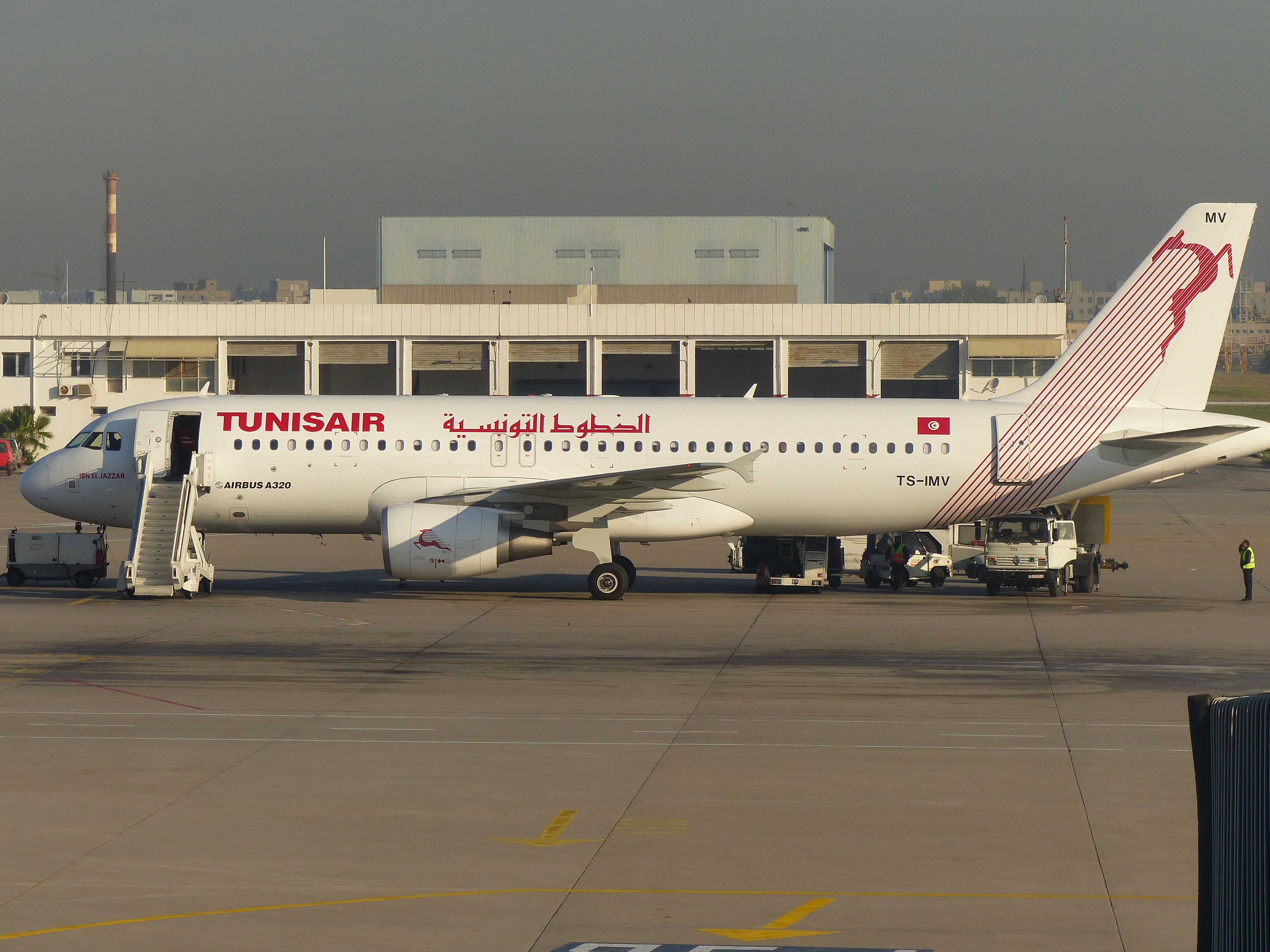 AirbusA320IbnElJazzarTunis2003 3