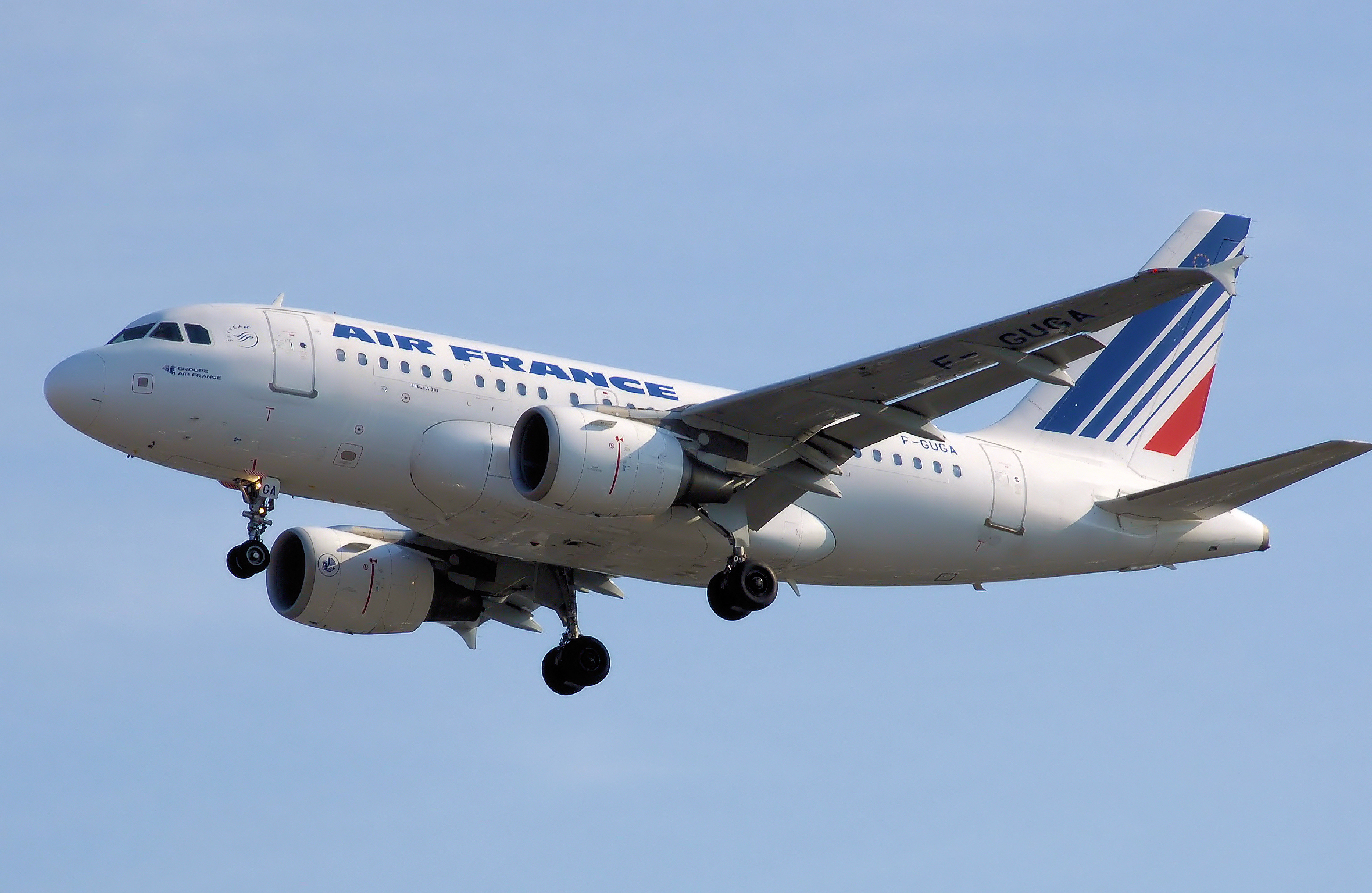 Airfrance.a318-100.f-guga.arp