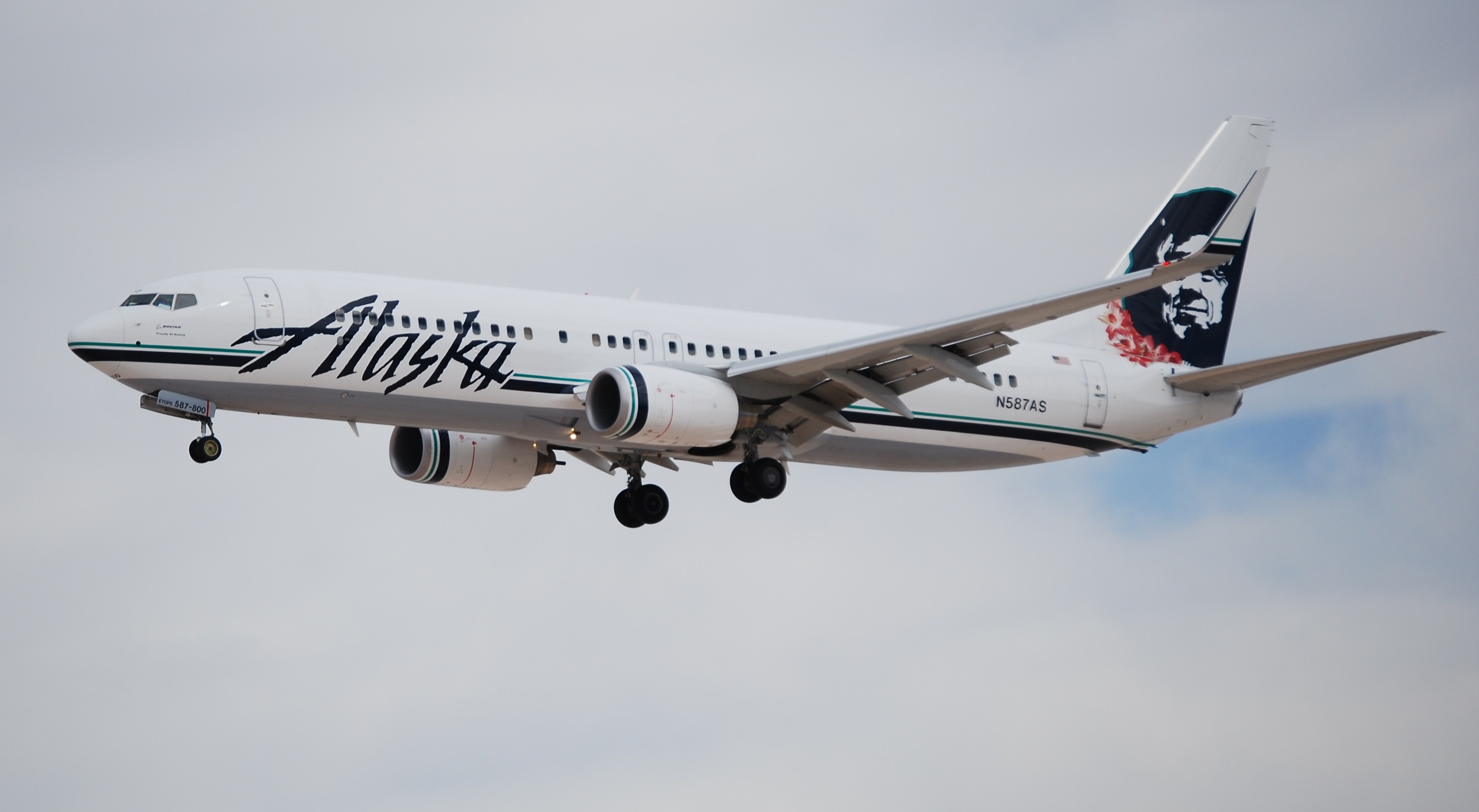 ALASKA AIR (2303160681)