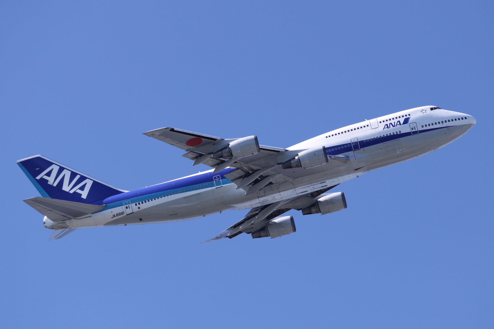 ANA B747-400D(JA8961) (4000102940)