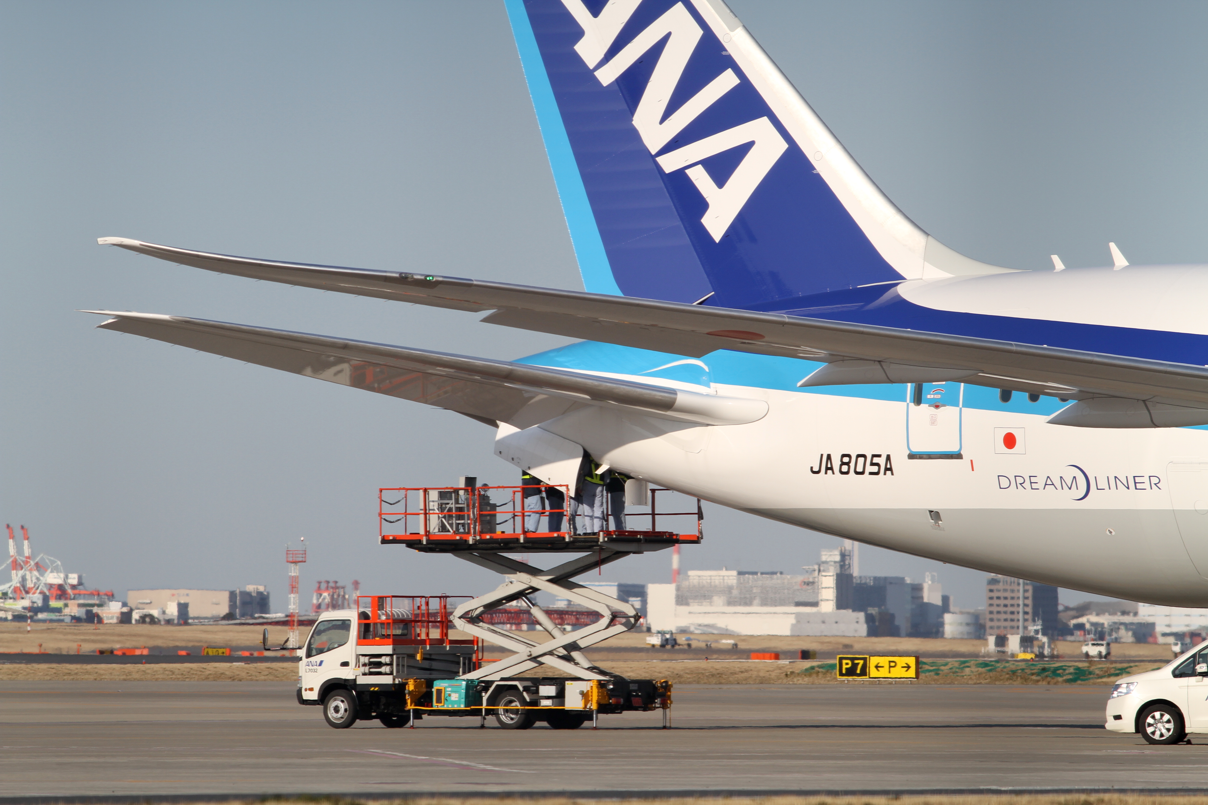 ANA B787-8(JA805A) (6862007167)