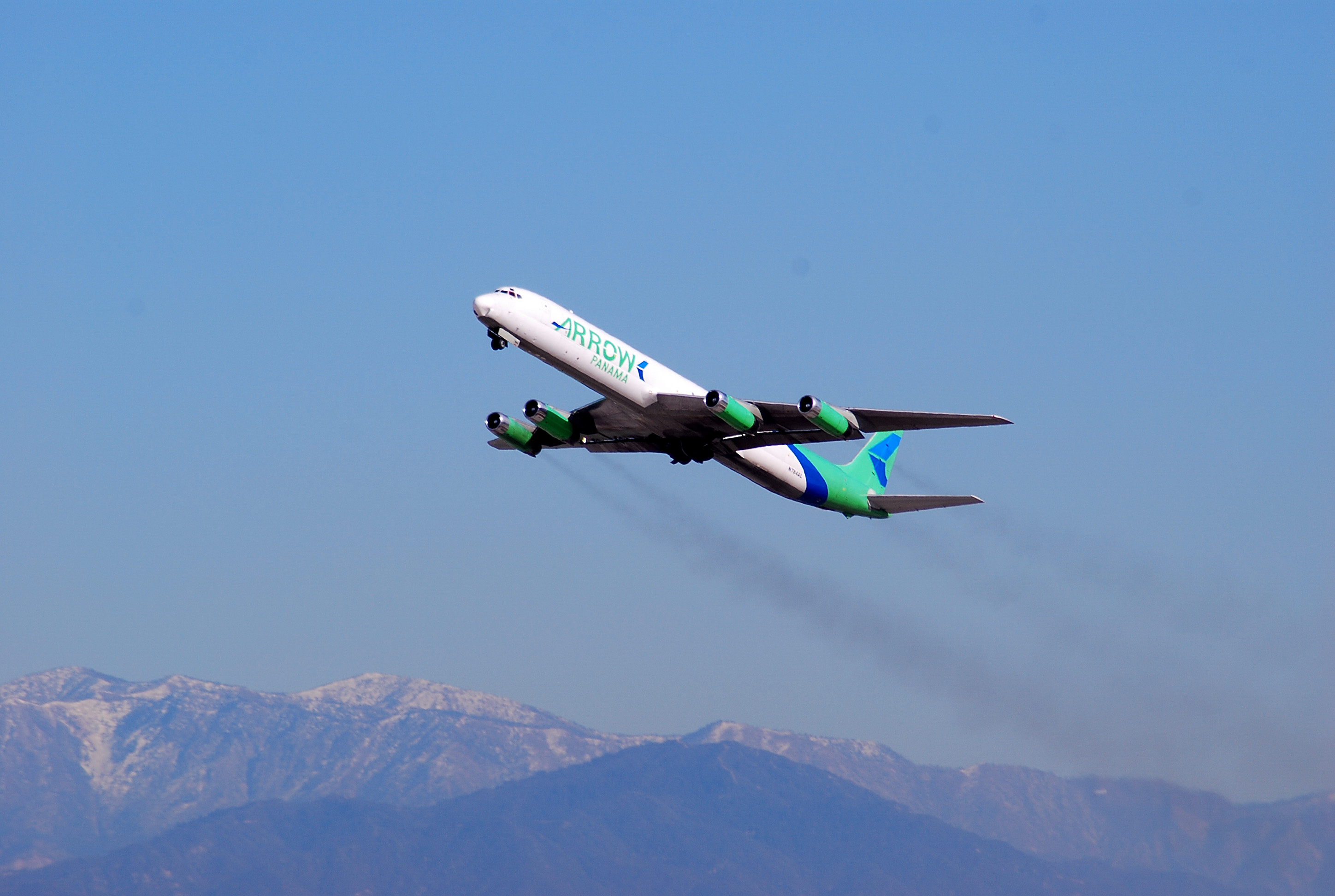ARROW DC-8 (2135138420)