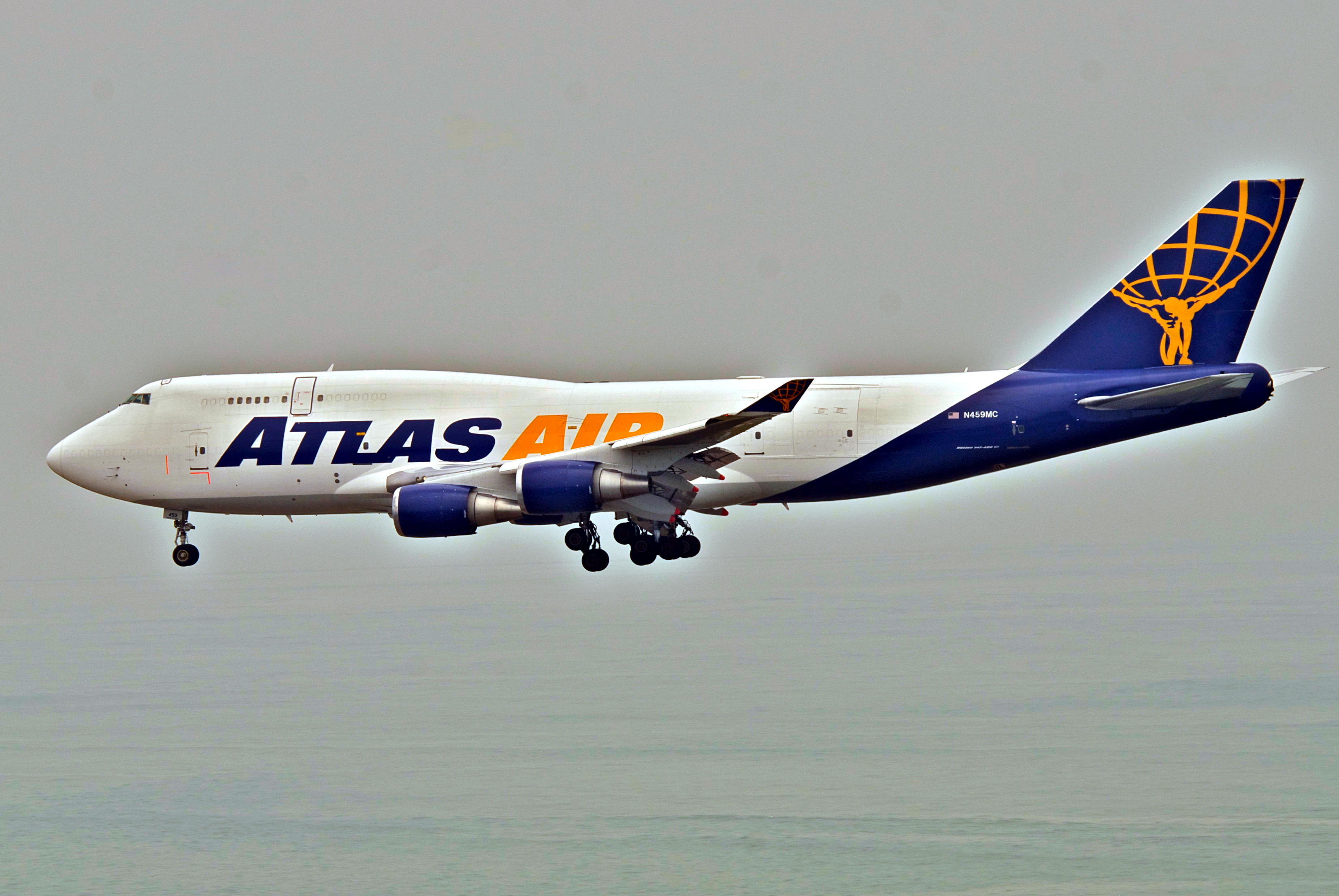 Atlas Air Boeing 747-400F; N459MC@HKG;03.08.2012 669bca (7755746018)