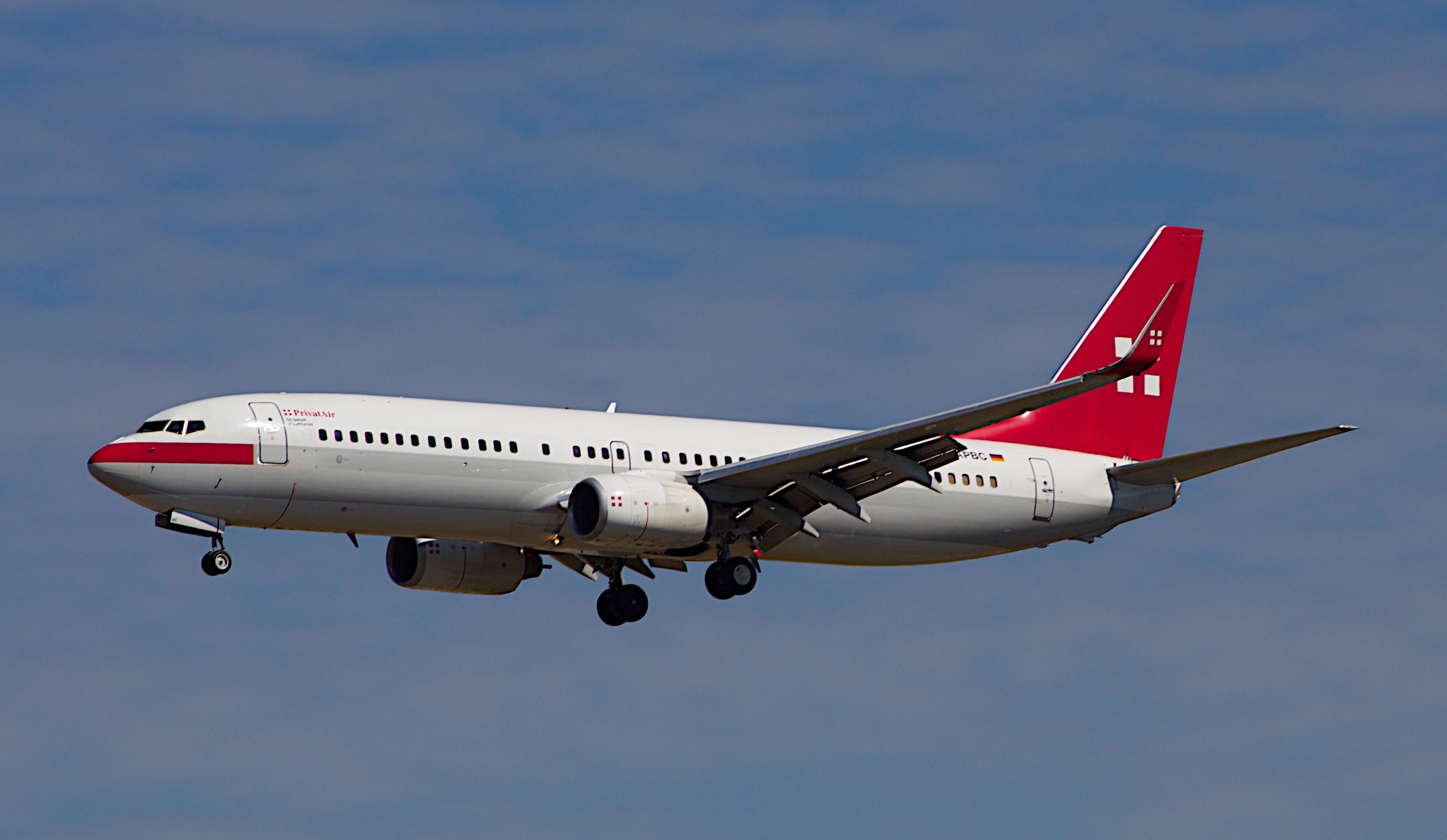 Boeing 737-800 (9527930171) (3)