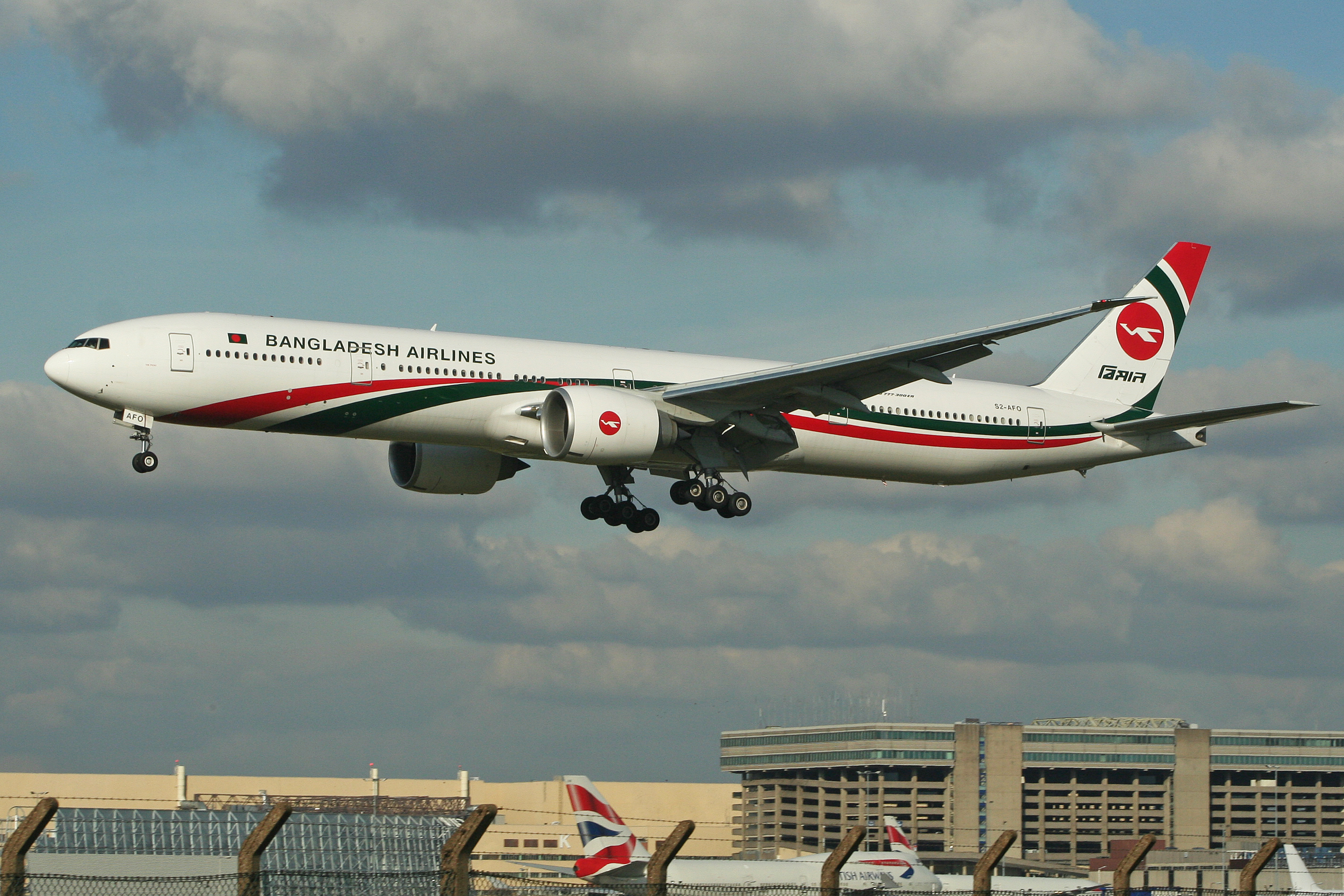 Boeing 777-3E9ER S2-AFO Bangladesh Biman (6983445808)