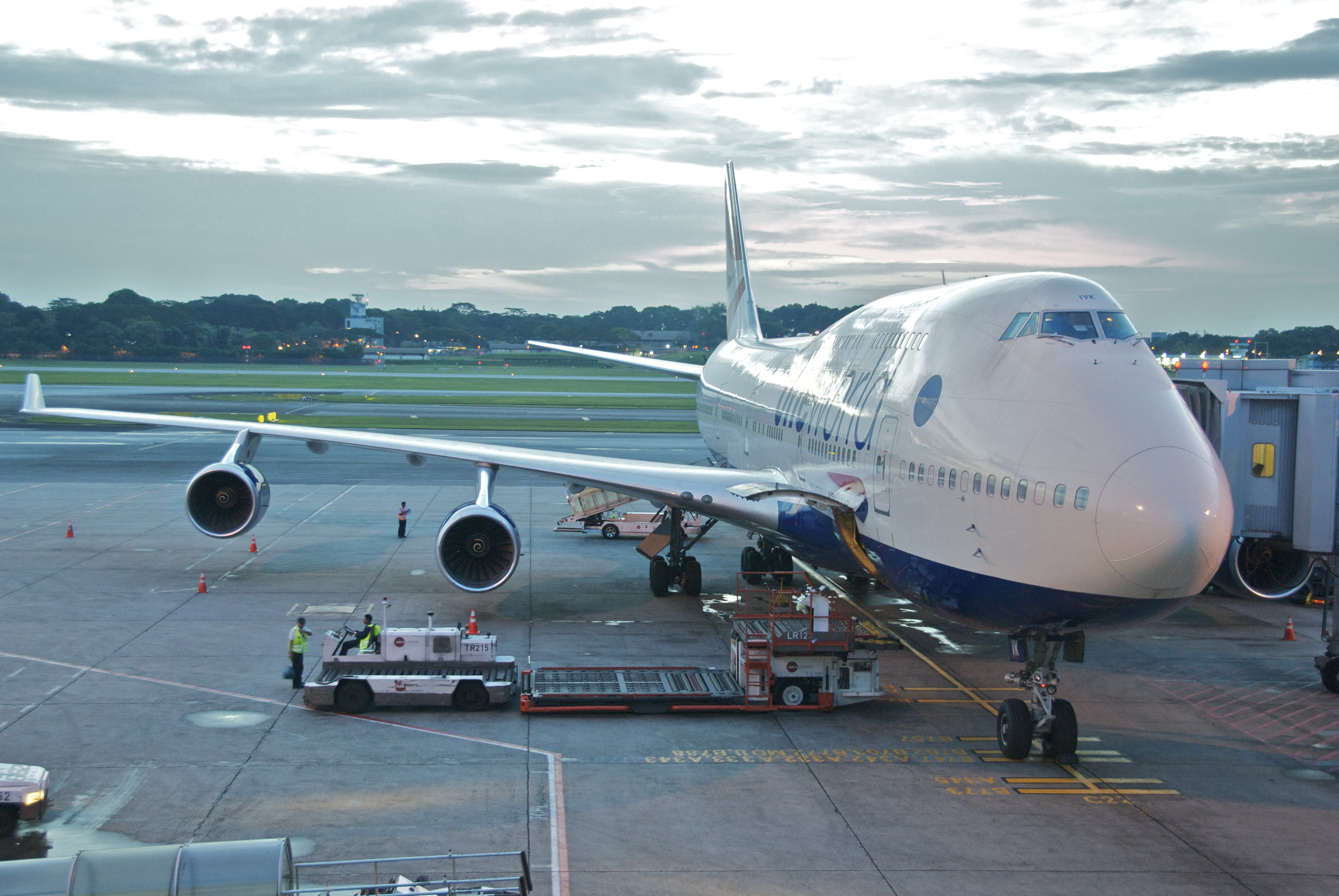 British Airways Boeing 747-400; G-CIVK@SIN;05.07.2012 660bu (7739113670)