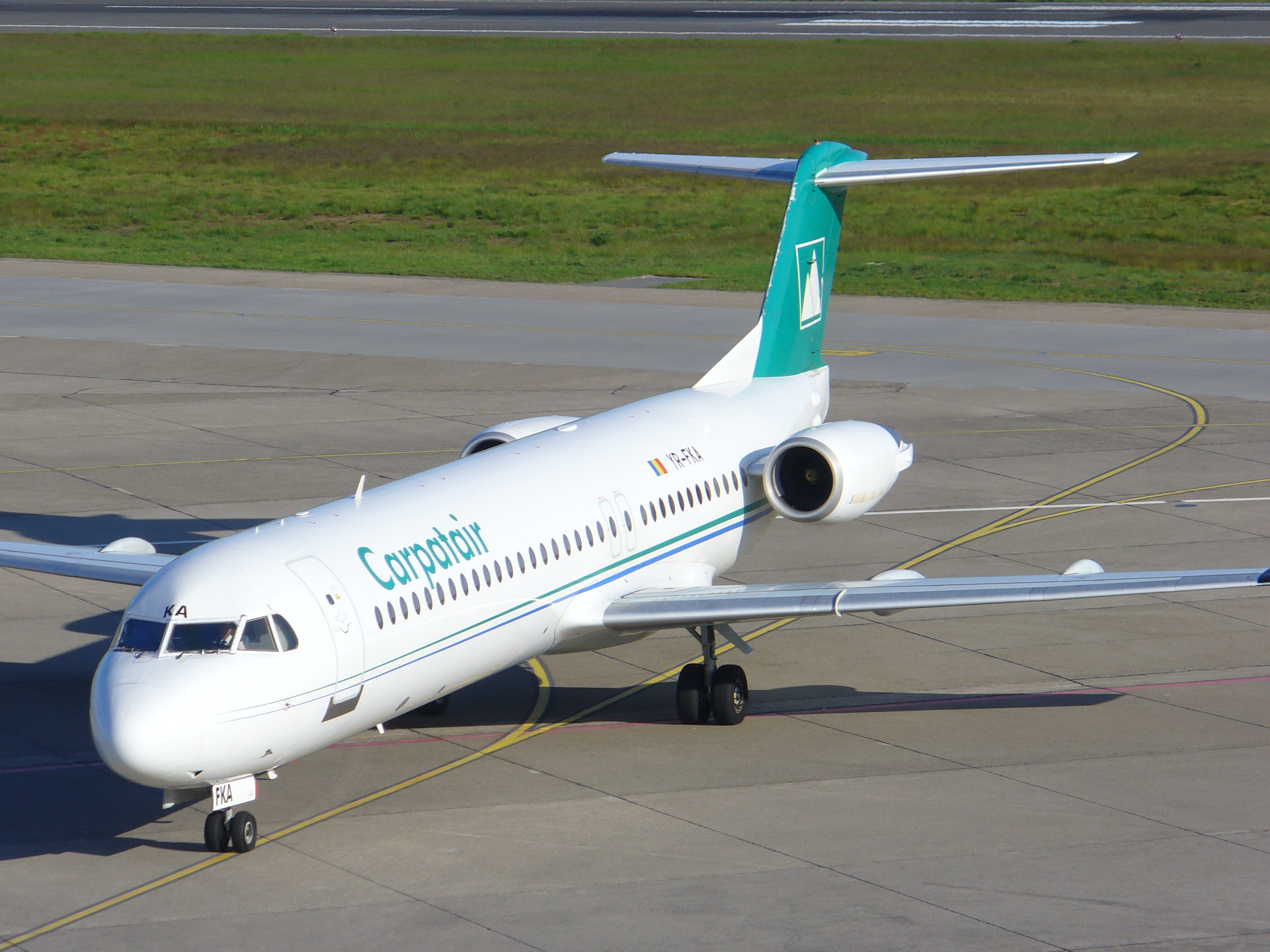 Carpatair Fokker 100 at Berlin-Tegel