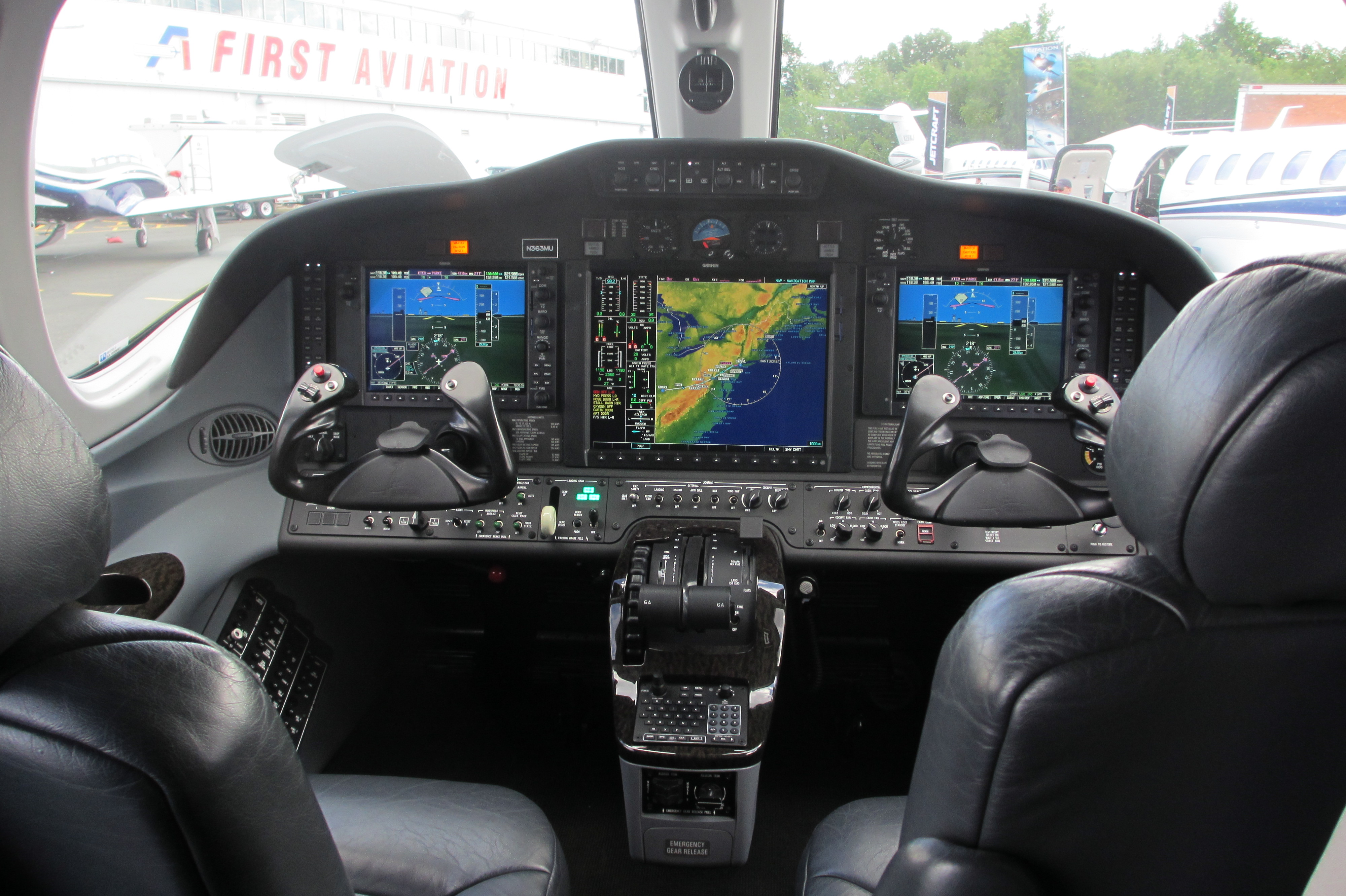Cessna Citation Mustang cockpit